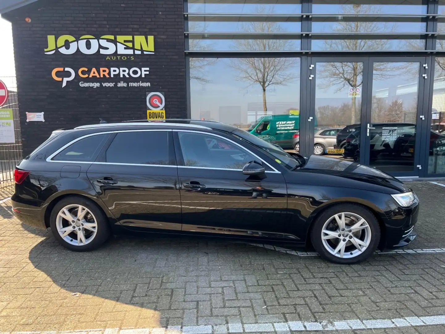 Audi A4 2.0 TDI SPORT L. ED. Noir - 2
