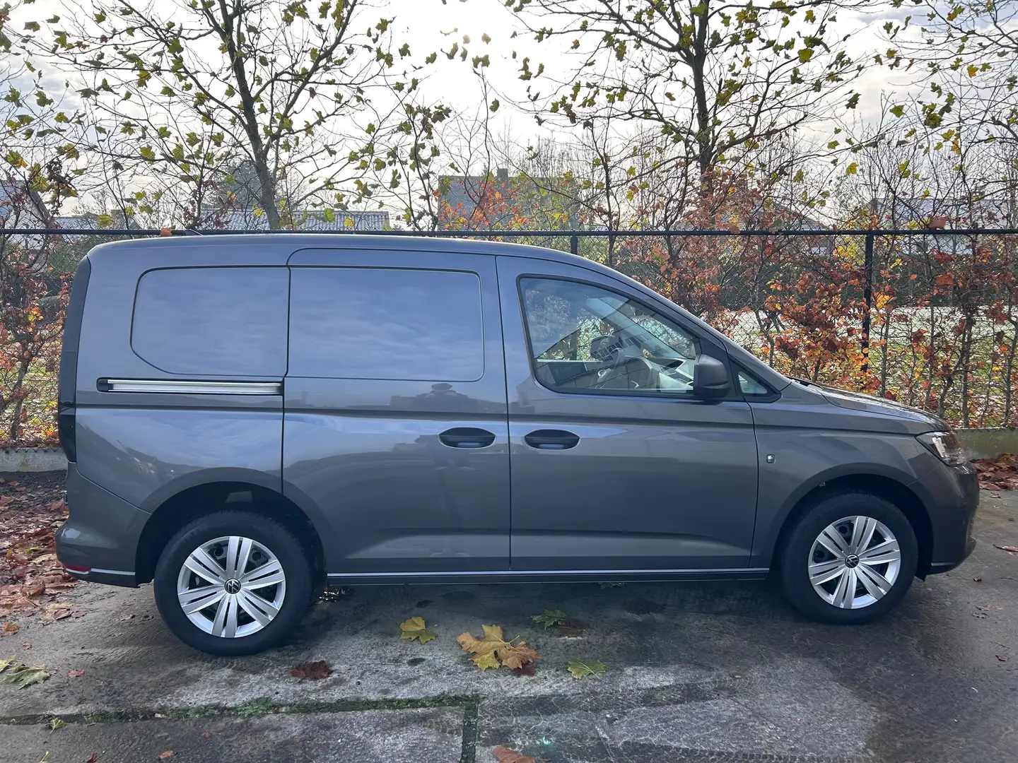Volkswagen Caddy Caddy Cargo 2.0 TDI BMT Gris - 2