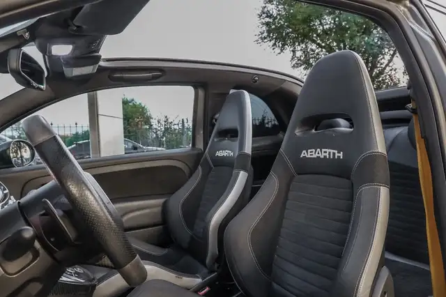 Abarth 595 view 13