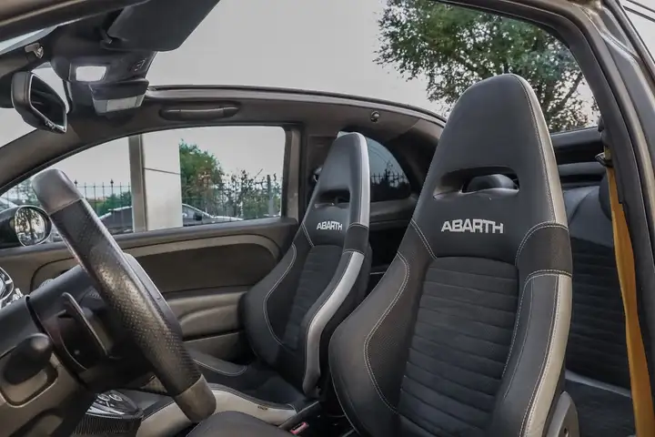 Abarth 595 1.4 T-Jet Competizione 2017, foto 13