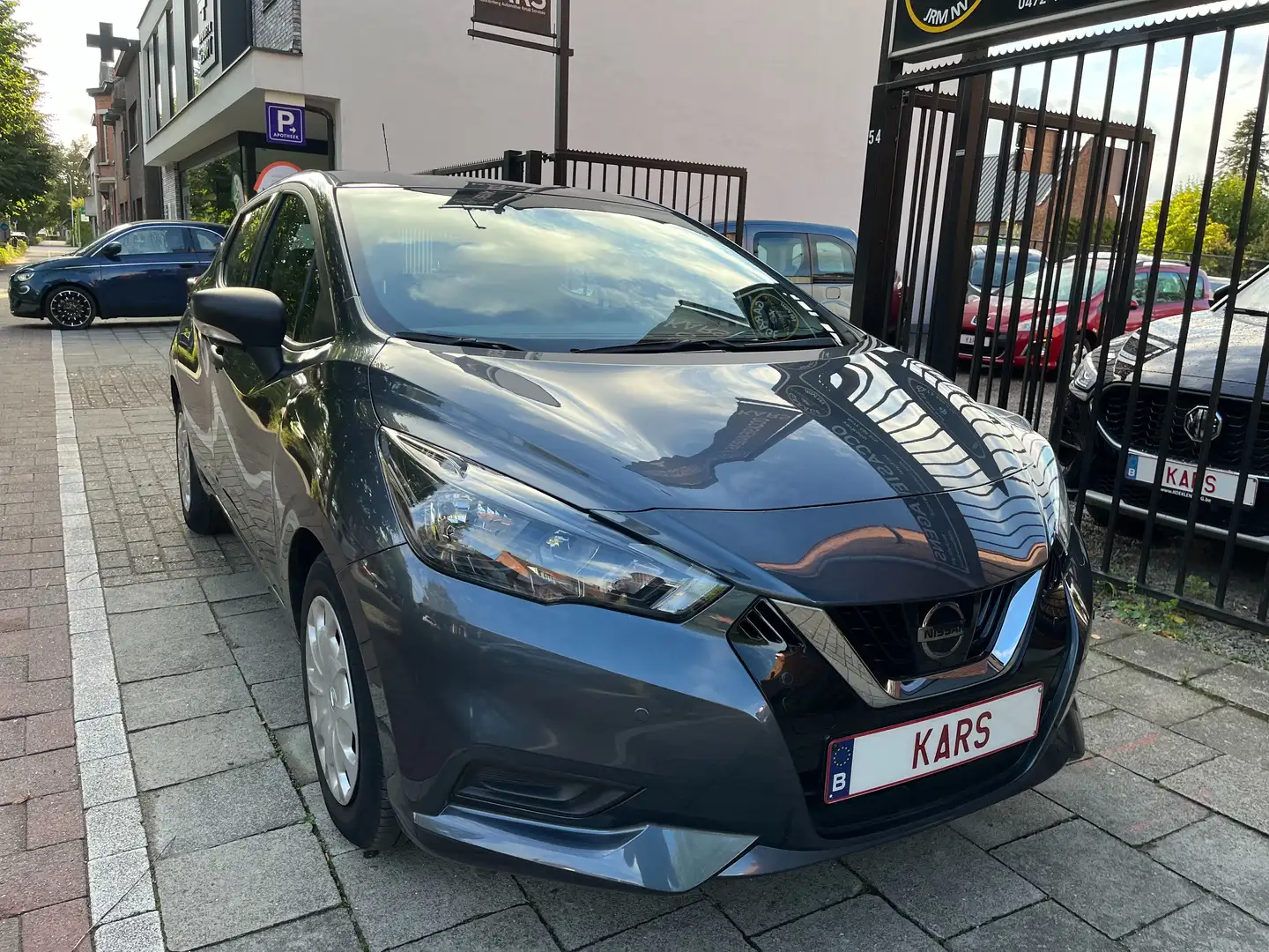 Nissan Micra Micra/NIEUWSTAAT/8.000km!/AIRCO/ZETELVERW/GARANTIE Grau - 2