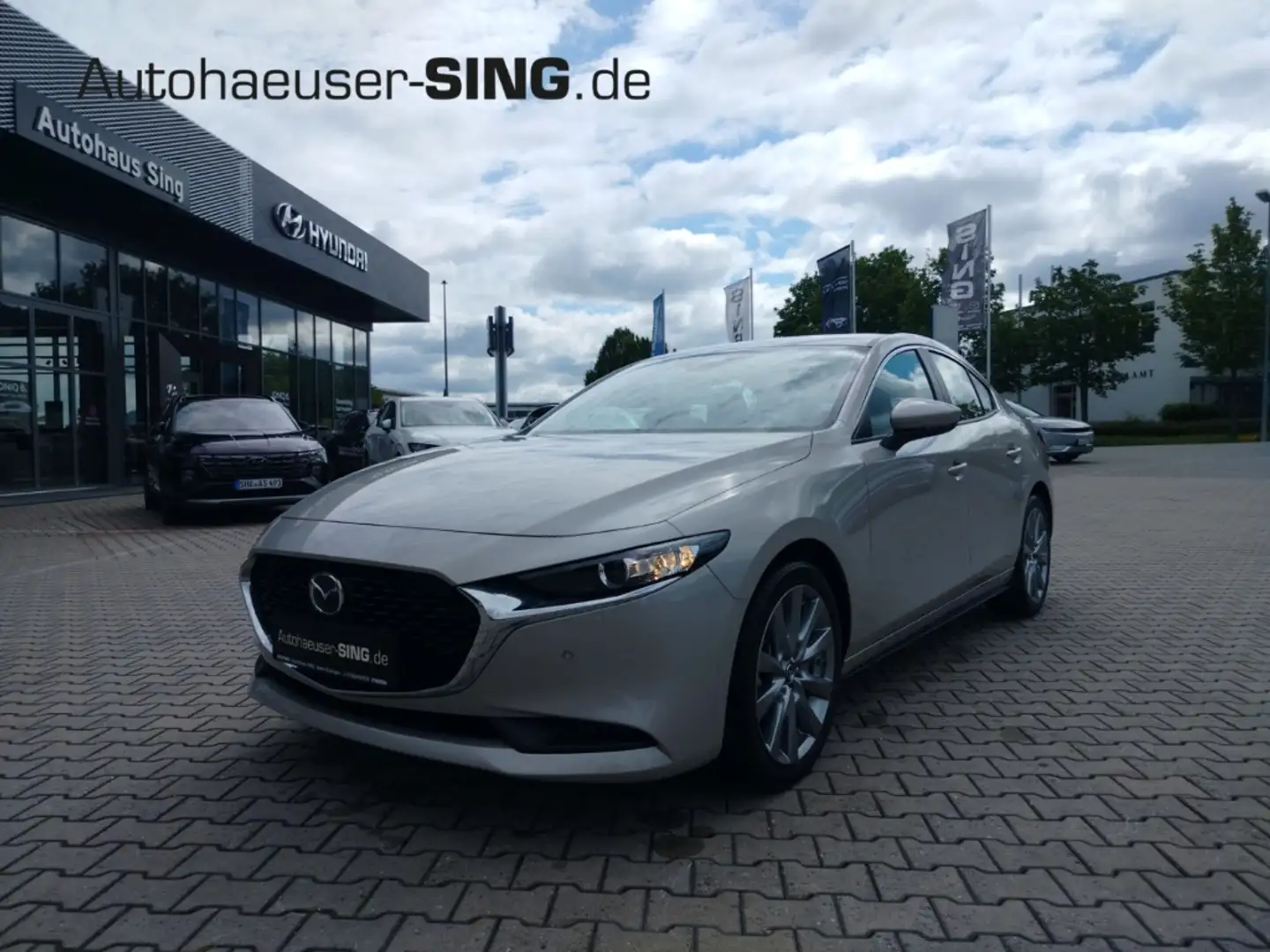 Mazda 3 Fastback Exclusive Autom. Driver-Assist. Paket Beige - 1