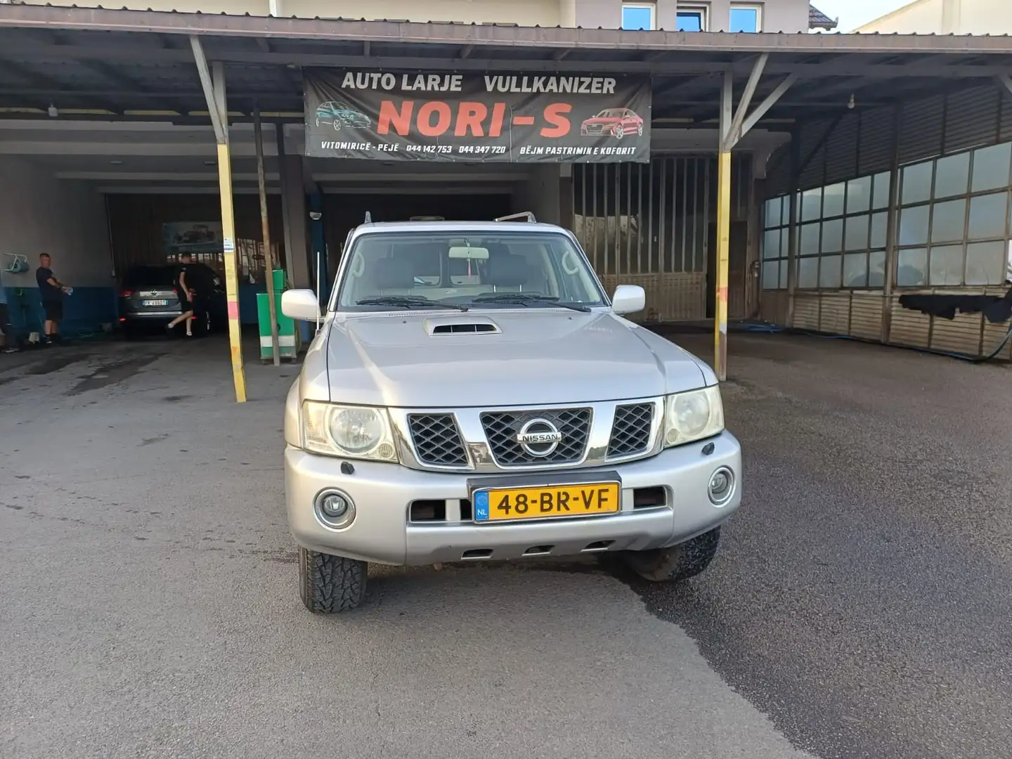 Nissan Patrol 3.0 Di Aut. Voll Luxury - 1