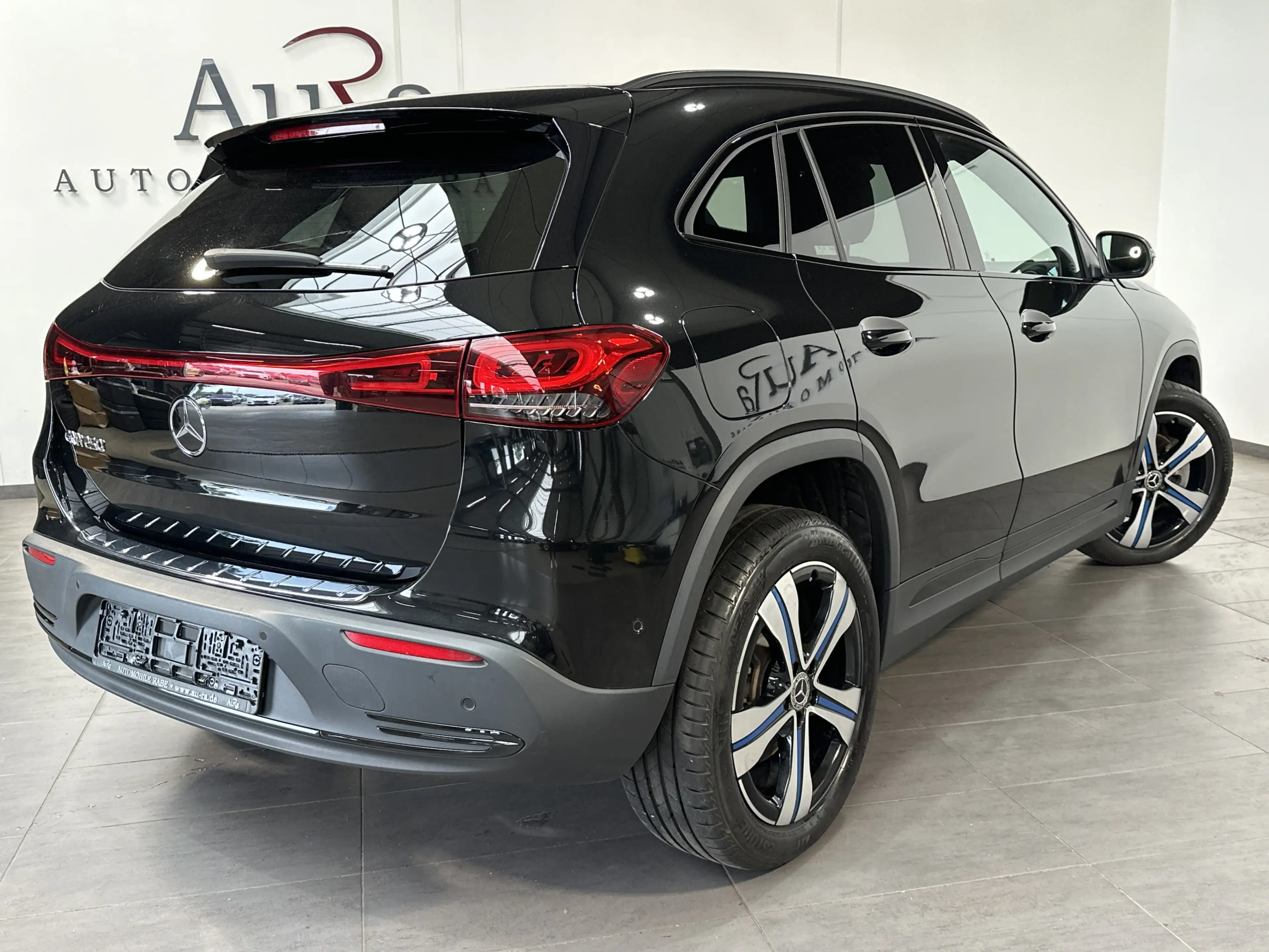 Mercedes-Benz EQA 250 Progressive NAV+LED+KAMERA+SHZ+PARKASS — photo 4