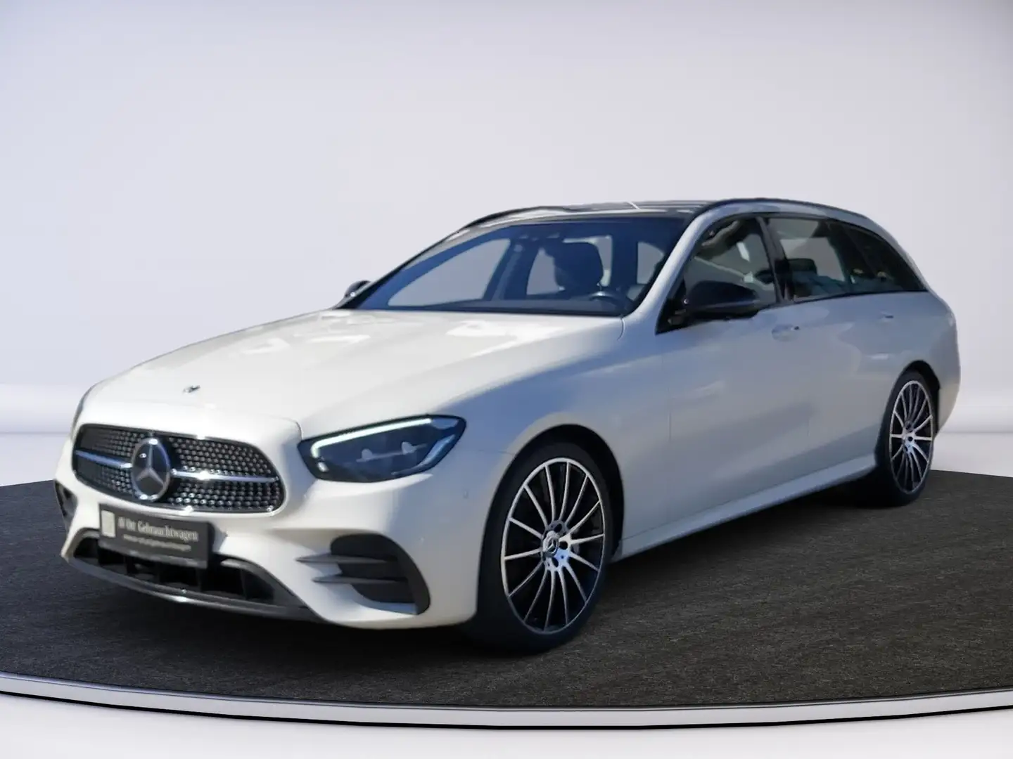 Mercedes-Benz E 400 d 4Matic AMG Line 360 ACC AHK AUT HUD LED Weiß - 2