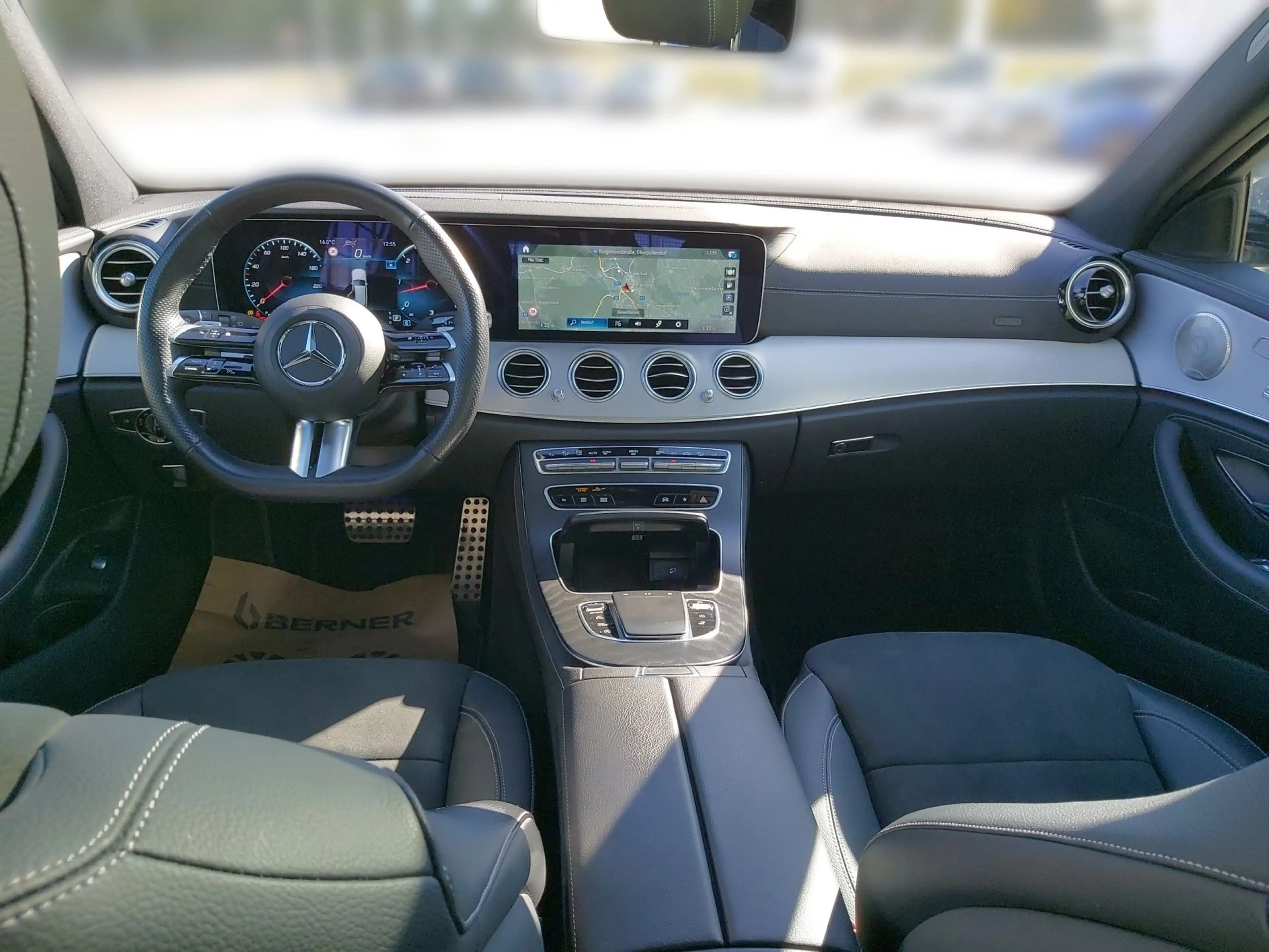 Mercedes-Benz E 400 d 4Matic AMG Line 360 ACC AHK AUT HUD LED — photo 15