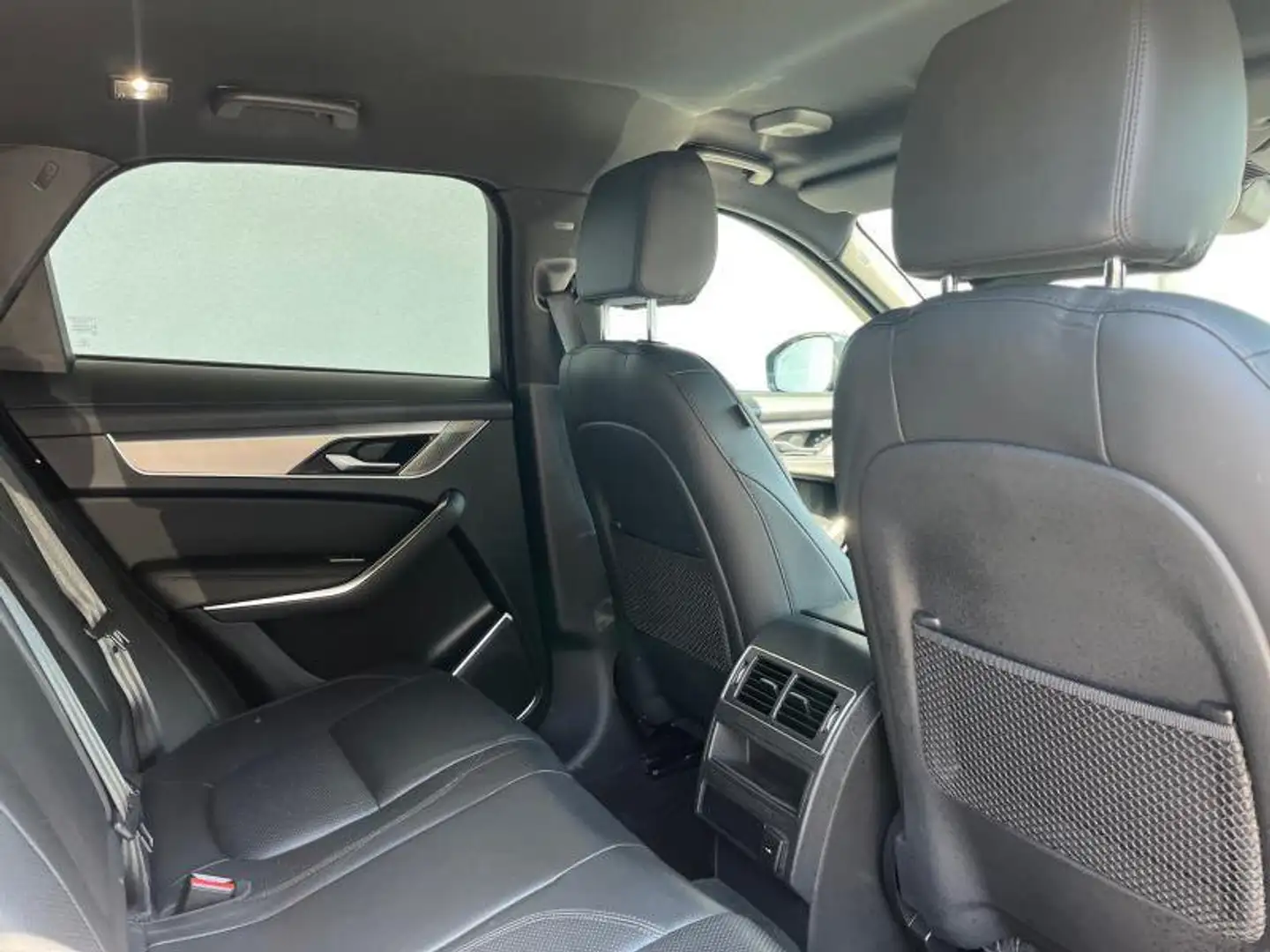 Jaguar F-Pace (X761) 2.0 D 204 CV AWD aut. R-Dyn. S - 2