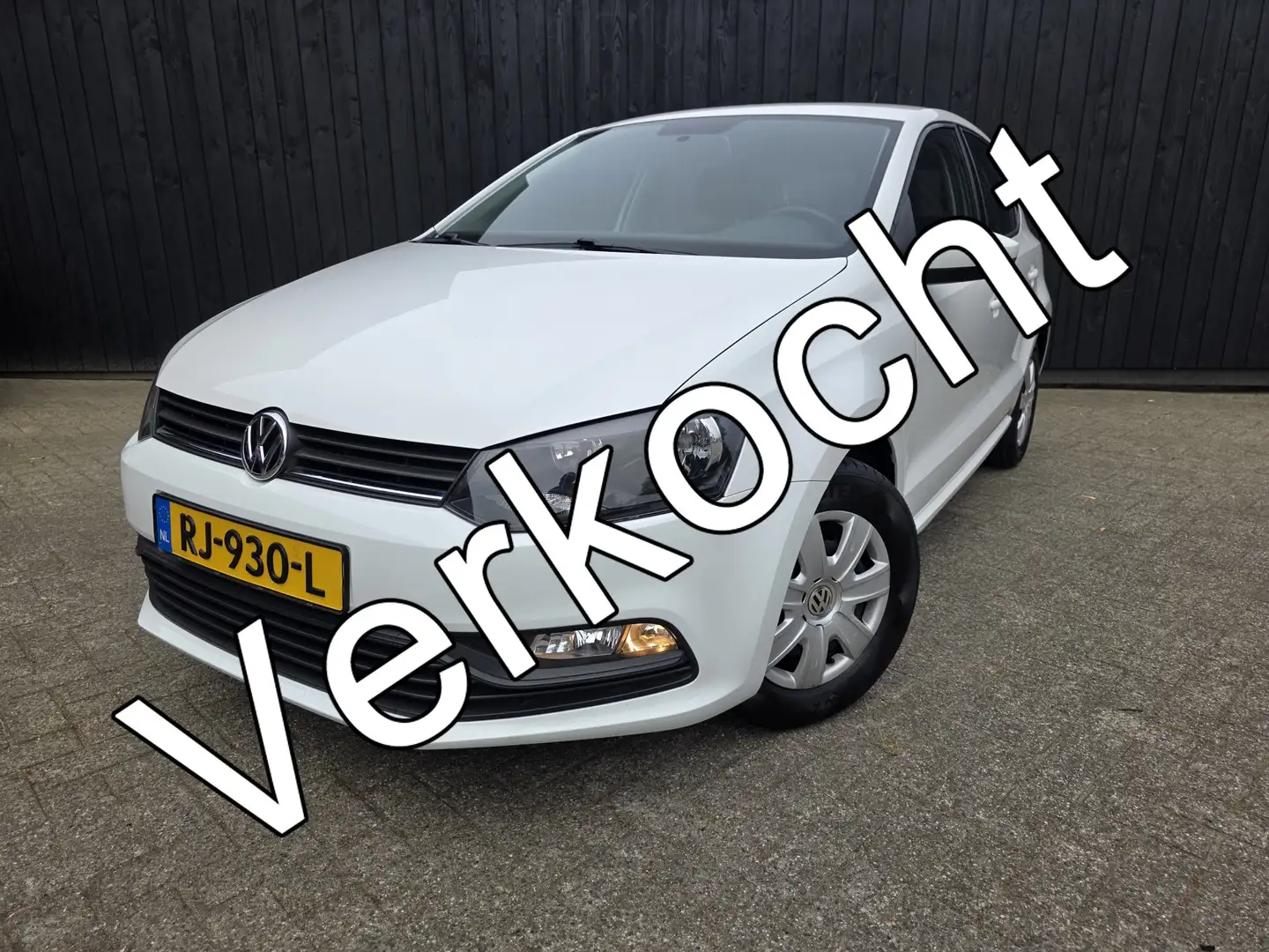 Volkswagen Polo 1.0 Comfortline Edition Білий - 1