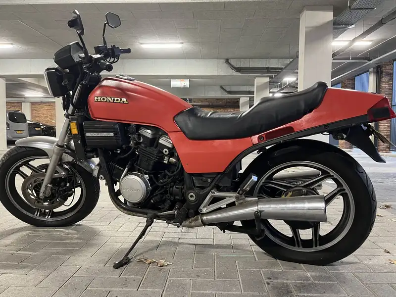 Honda VF 750