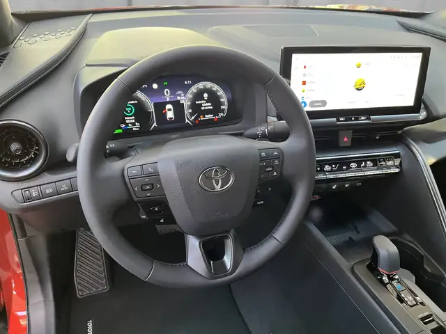 Toyota C-HR view 9