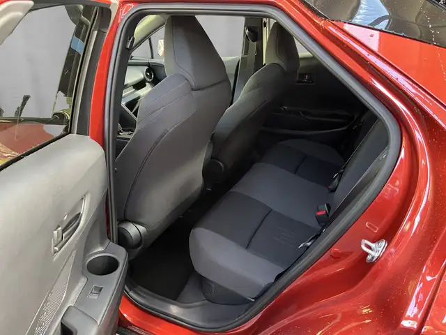 Toyota C-HR view 6
