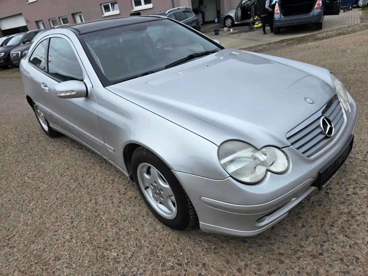 Mercedes-Benz C 200 Kompressor Sportcoupe Zilver - 1