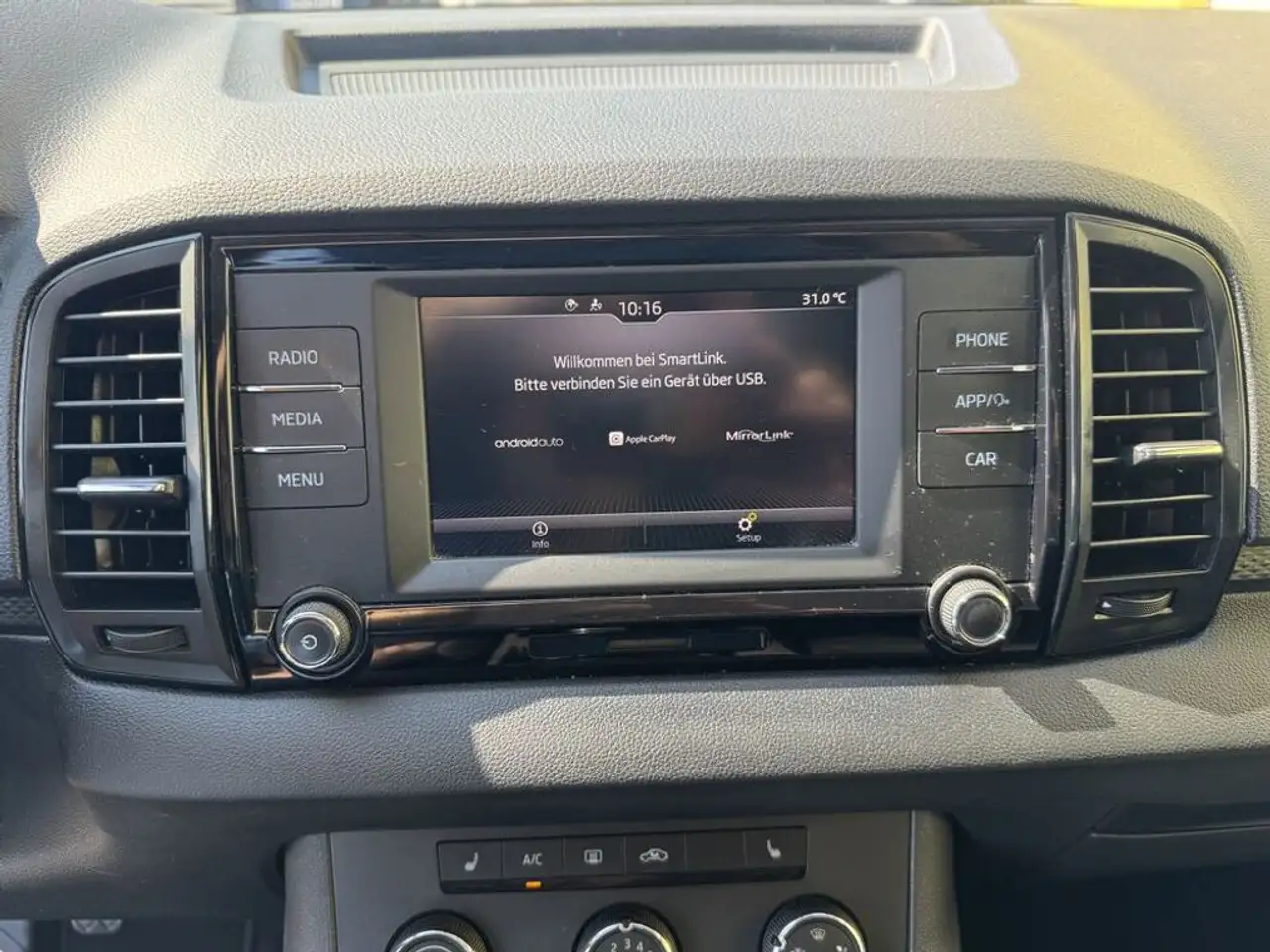 Skoda Karoq 1.0 TSI — photo 24 sur 30