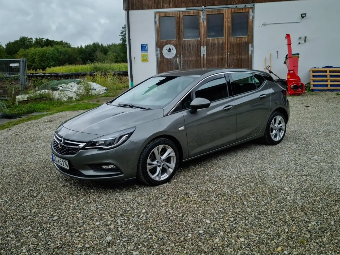 Opel Astra Astra Fließheck Diesel 5-Türer 1.6 D Edition Grau - 2