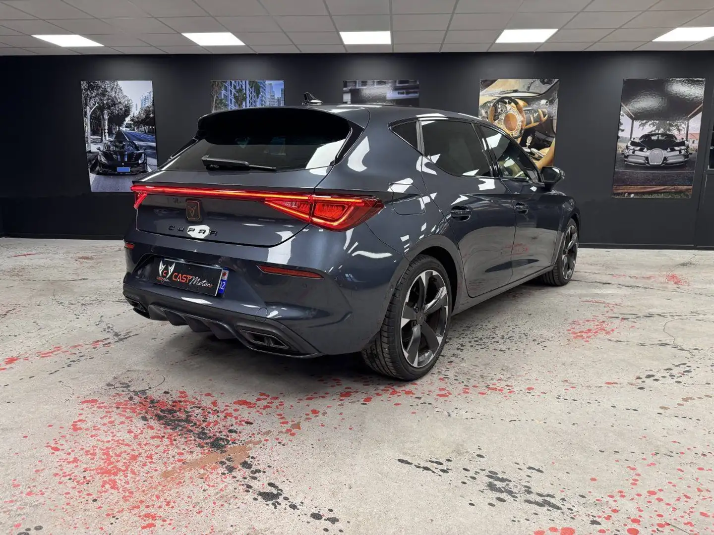CUPRA Leon 1.5 eTSI 150ch V DSG7 Grigio - 2