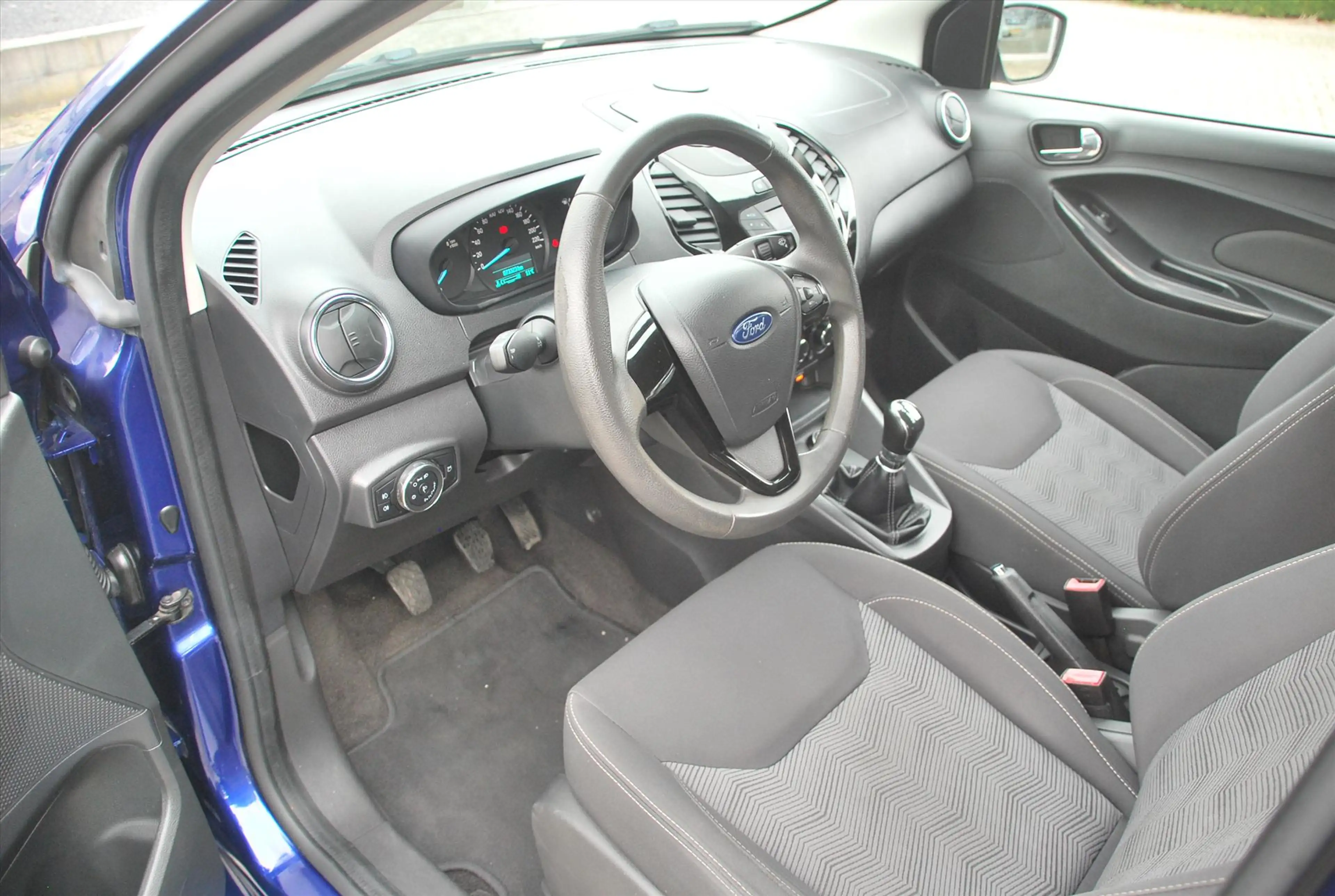 Ford Ka/Ka+ 1.2 70pk Trend Essential — photo 12