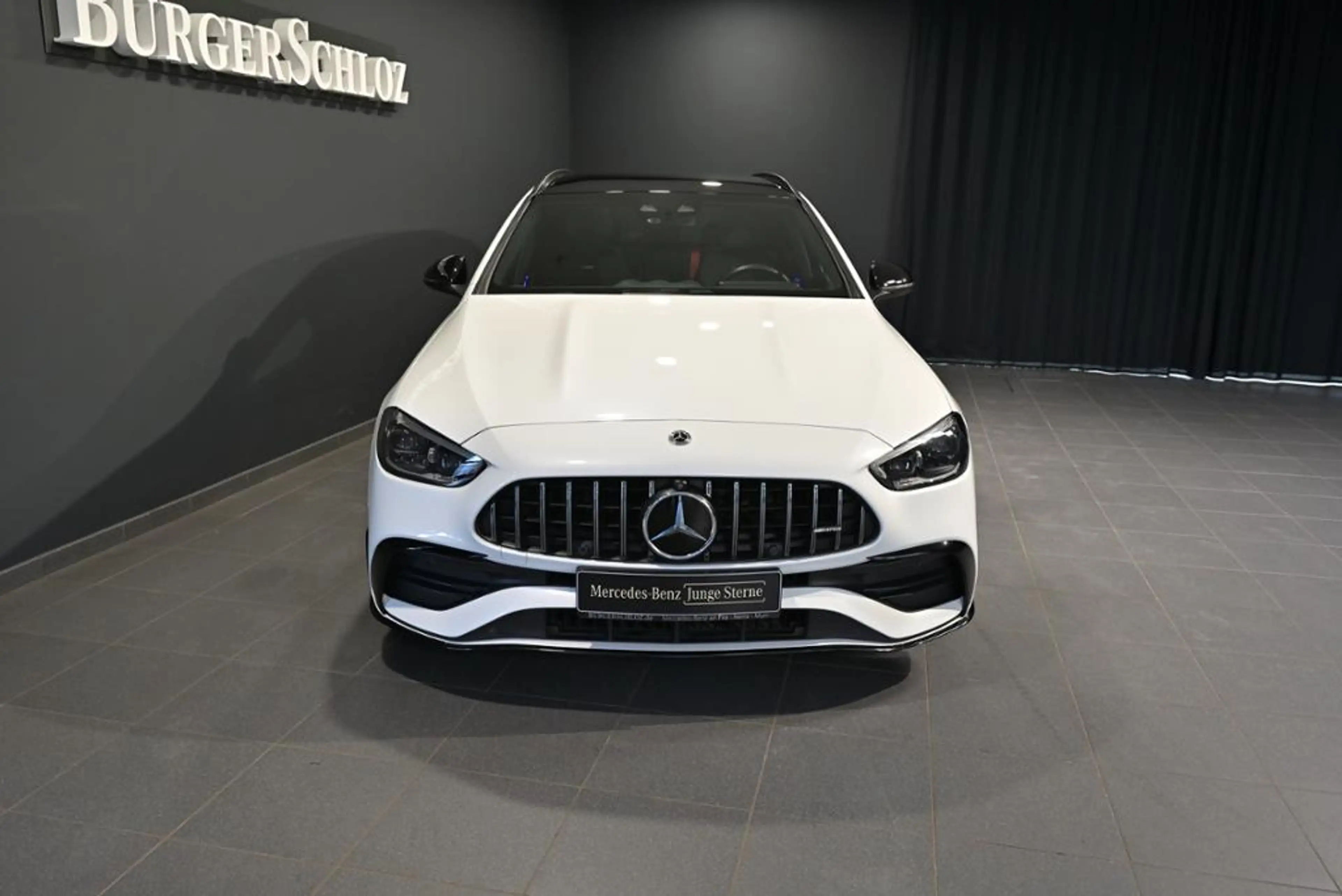 Mercedes-Benz C 43 AMG C 43 T AMG 4M PANO/HUD/NIGHT/SOUND/360 — photo 11