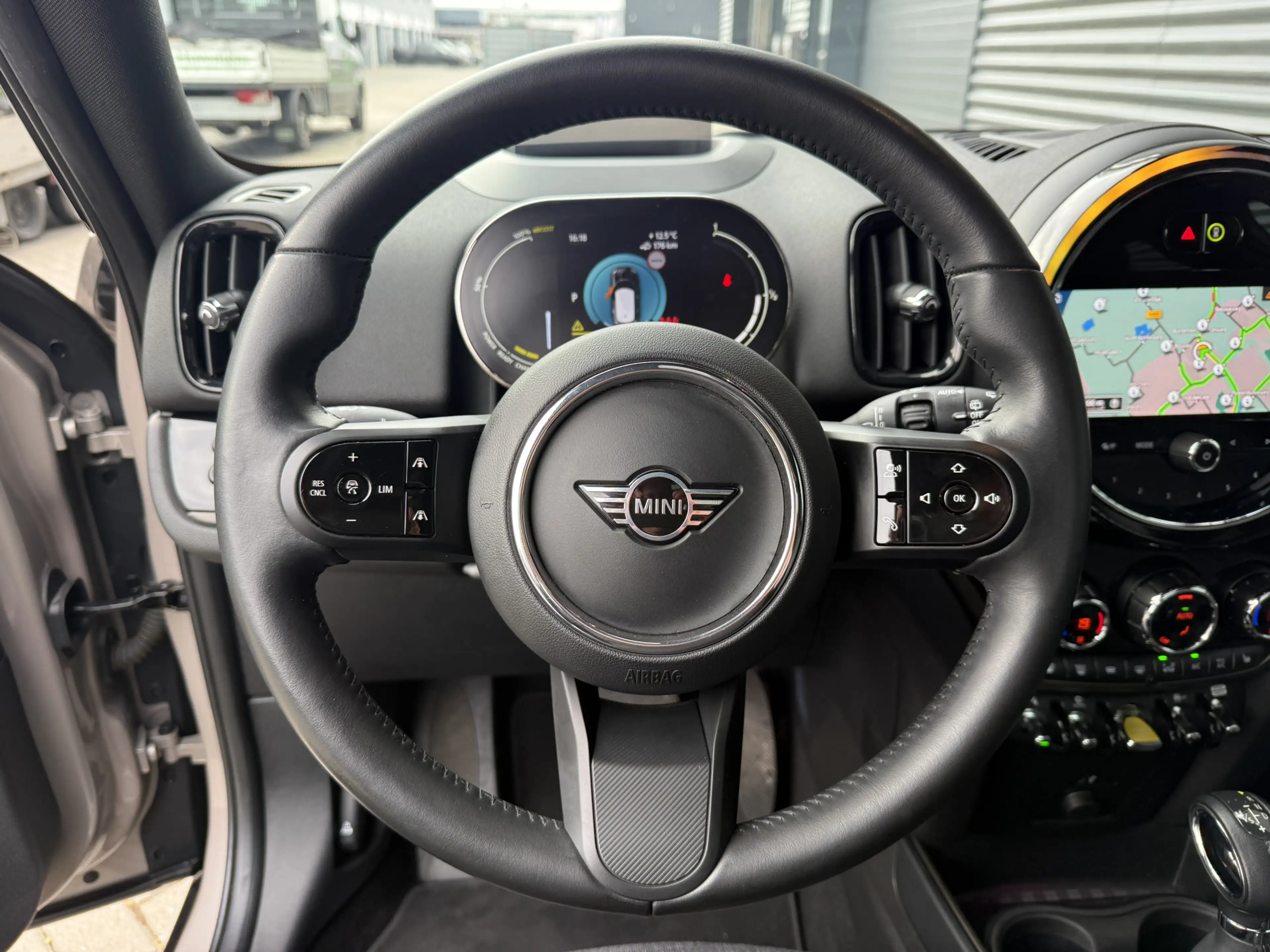 MINI Cooper SE Countryman 1.5 ALL4 Pano/H&K/Camera/Elec stoelen — photo 11