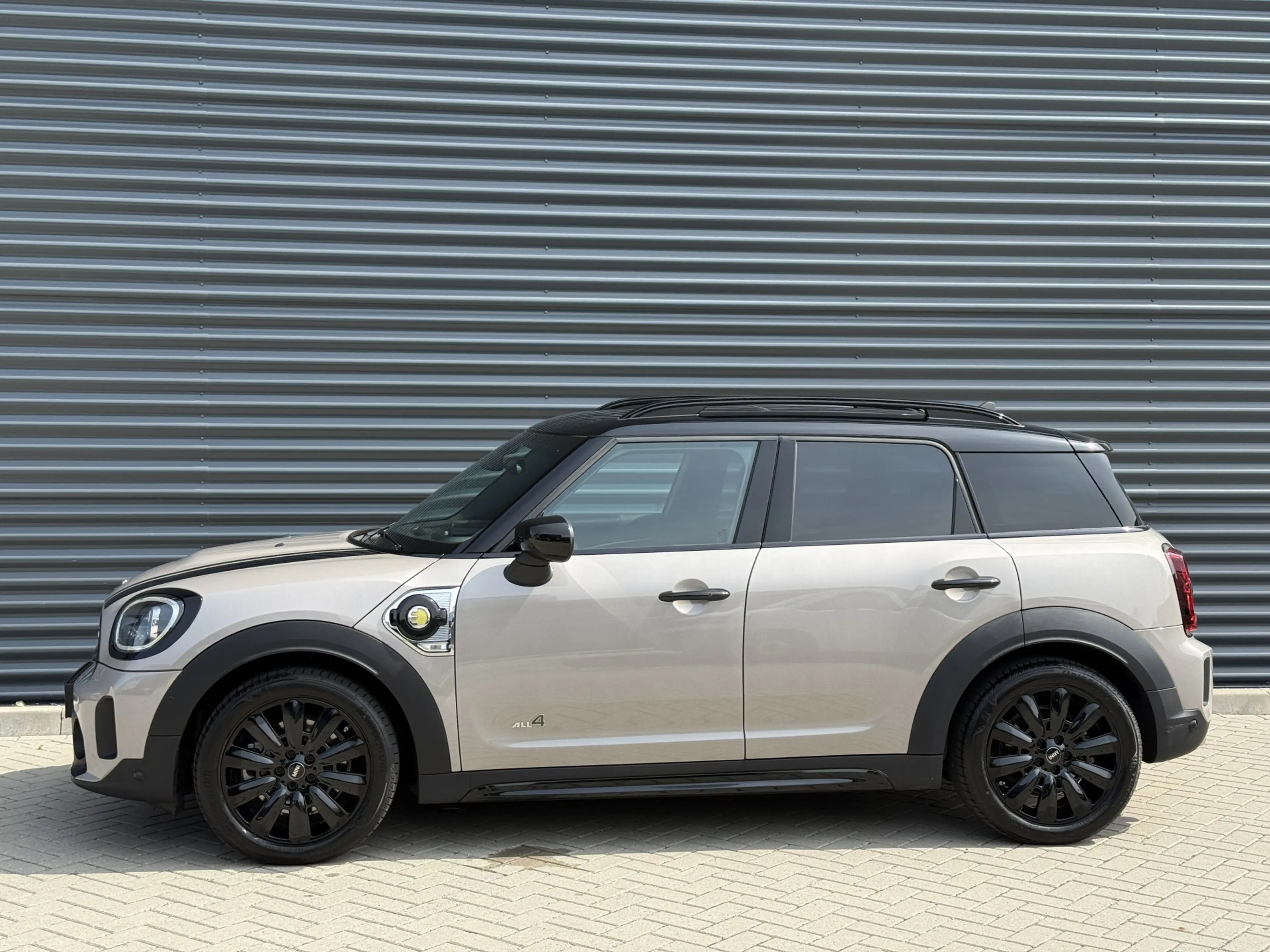 MINI Cooper SE Countryman 1.5 ALL4 Pano/H&K/Camera/Elec stoelen — photo 3