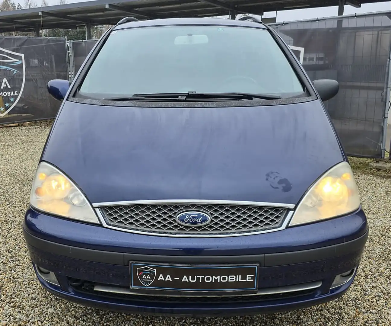 Ford Galaxy Ghia 1,9 PD TD Blau - 2