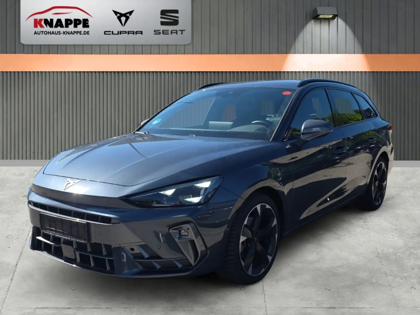 CUPRA Leon Sportstourer 1.5 eTSI Kamera Navi el Heckklappe Grau - 1