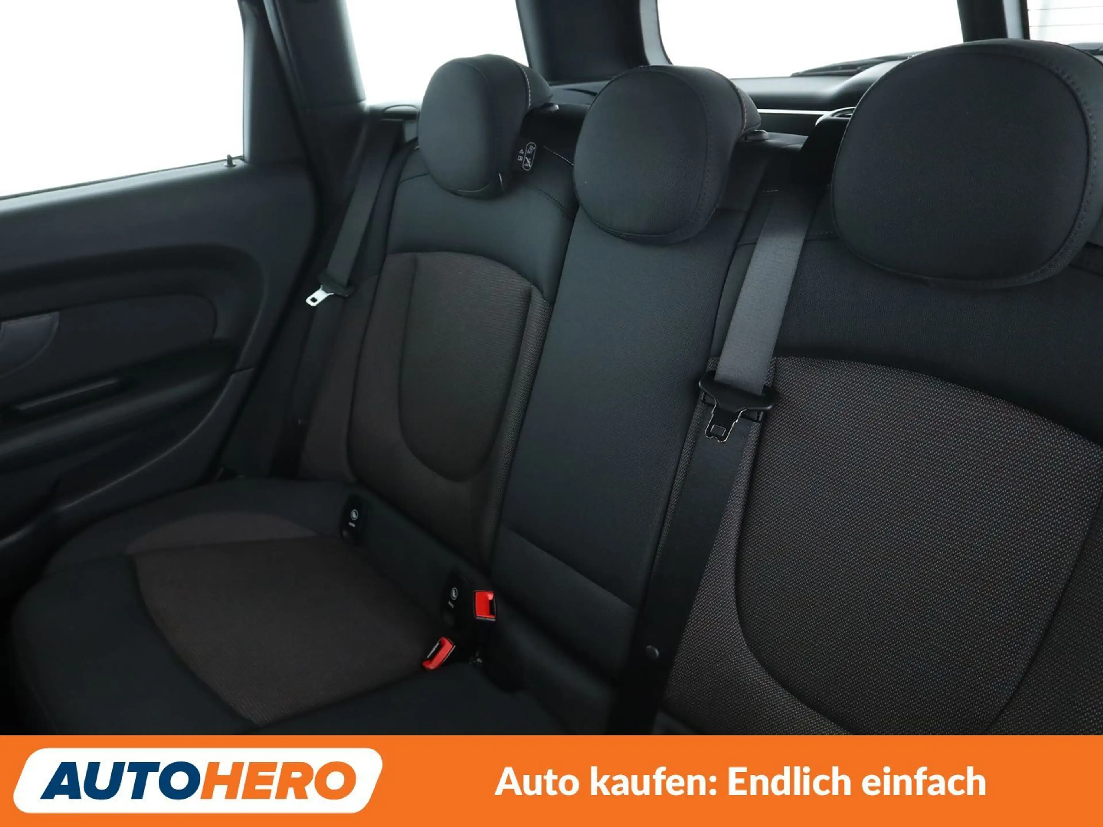 MINI One Clubman One Aut.*LED*TEMPO*PDC*SHZ*KLIMA* — photo 14