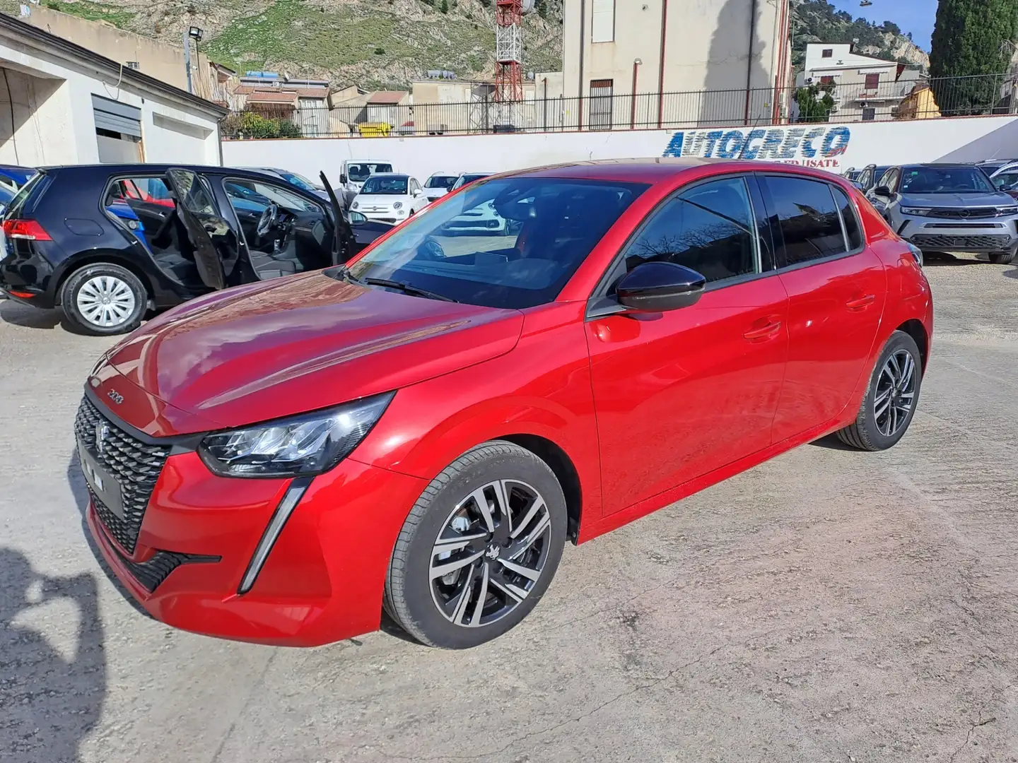 Peugeot 208 PureTech 100 Stop&Start 5 porte Allure Rosso - 1