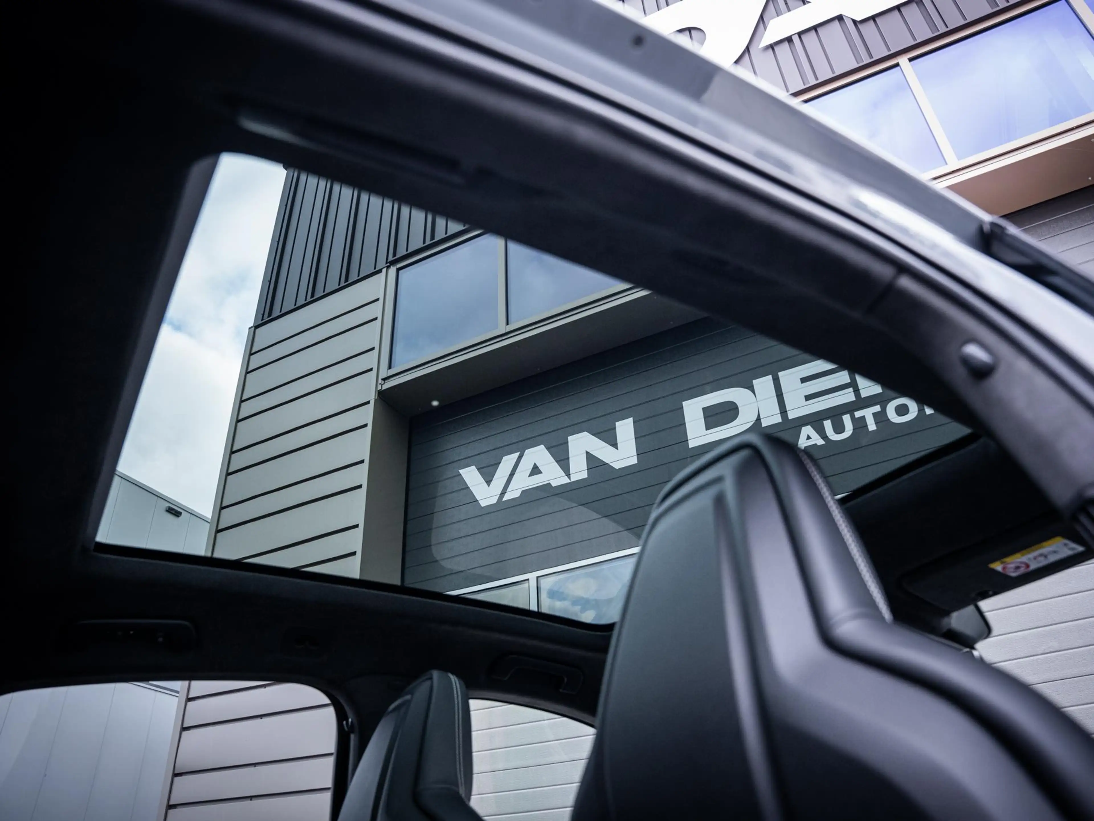 Porsche Cayenne Coupé 3.0 E-Hybrid - Sport Chrono l FULL SPEC! l 4 — photo 13