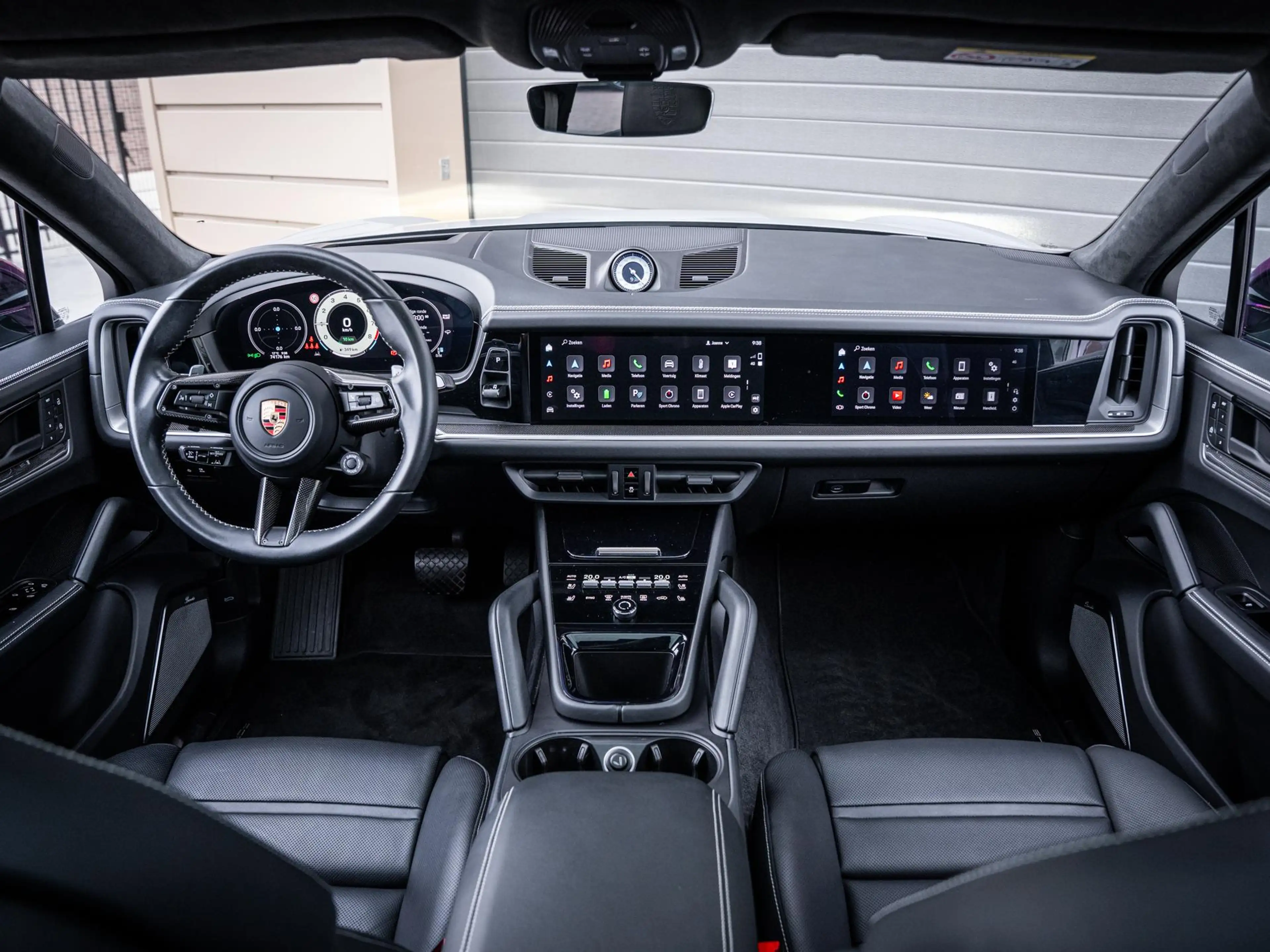 Porsche Cayenne Coupé 3.0 E-Hybrid - Sport Chrono l FULL SPEC! l 4 — photo 11