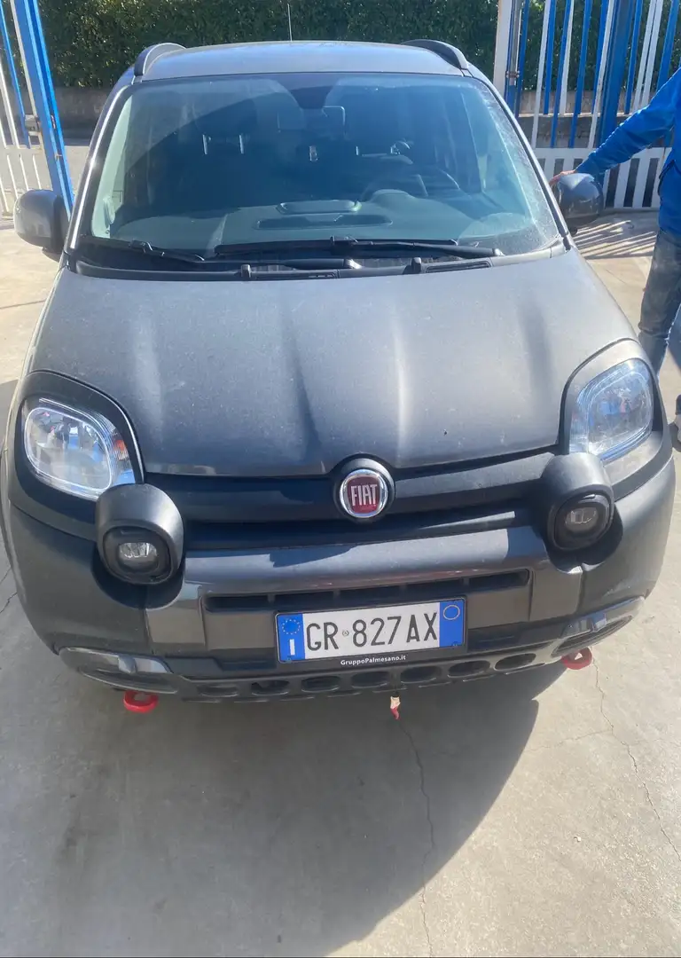 Fiat Panda 1.0 firefly hybrid Cross s&s 70cv 5p.ti GPL Grigio - 1