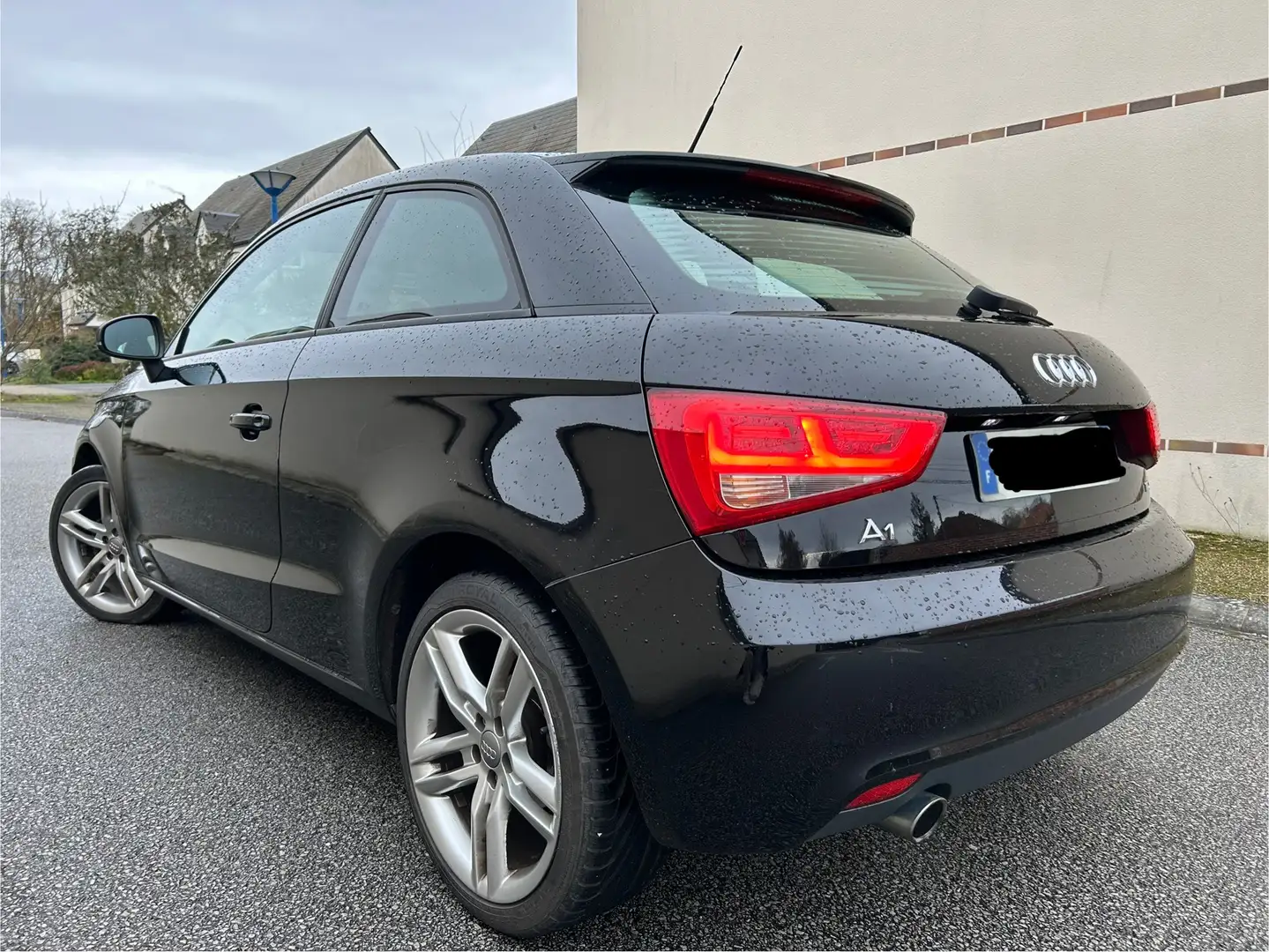 Audi A1 1.6 TDI 90 S line - 2