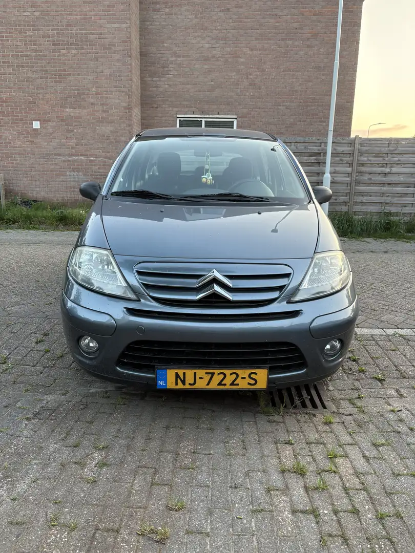Citroen C3 1.4i Ligne Prestige Gri - 1