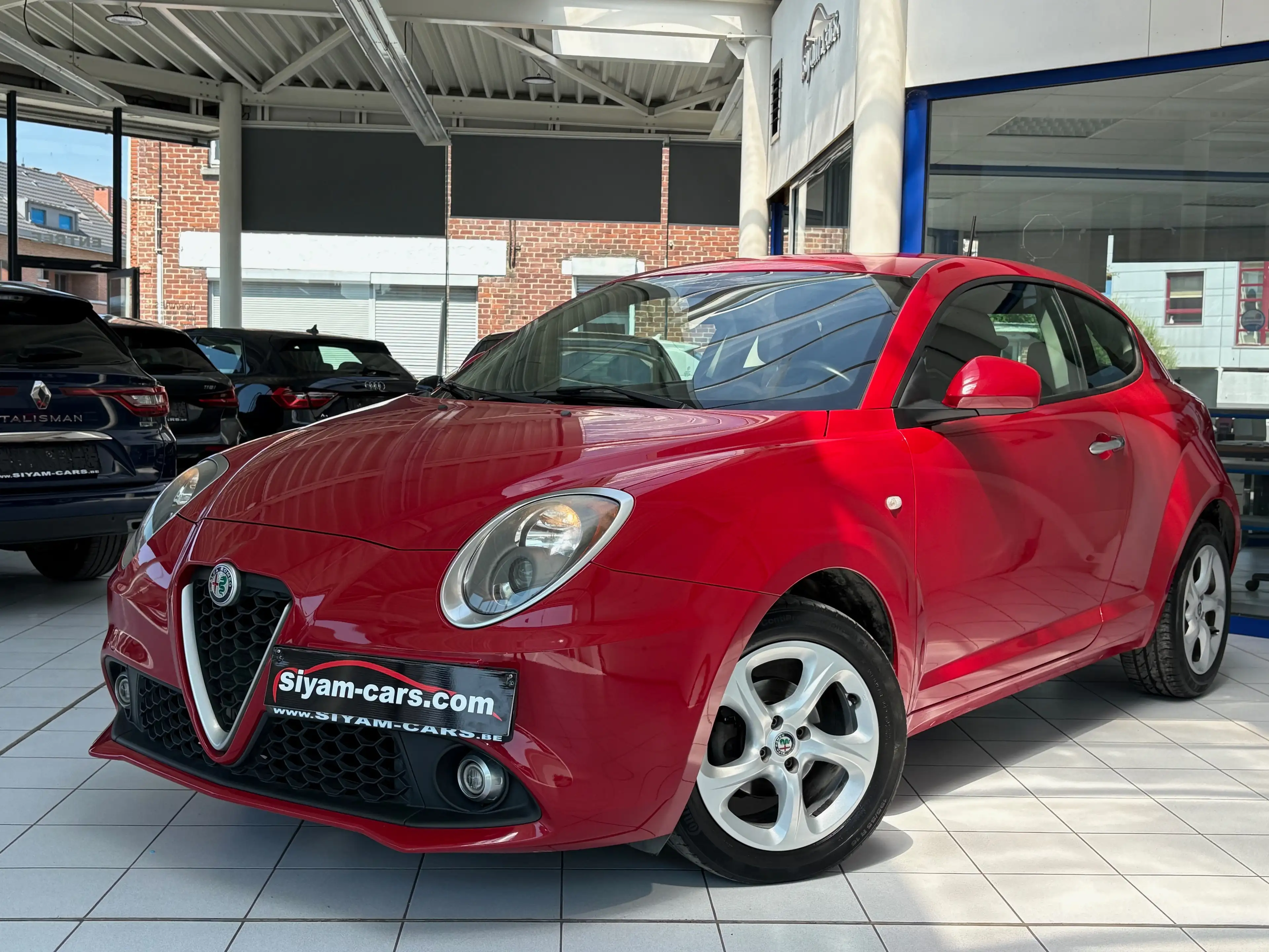 Alfa Romeo MiTo 1.4i * CLIM * JANTES * 1ER PROP *
