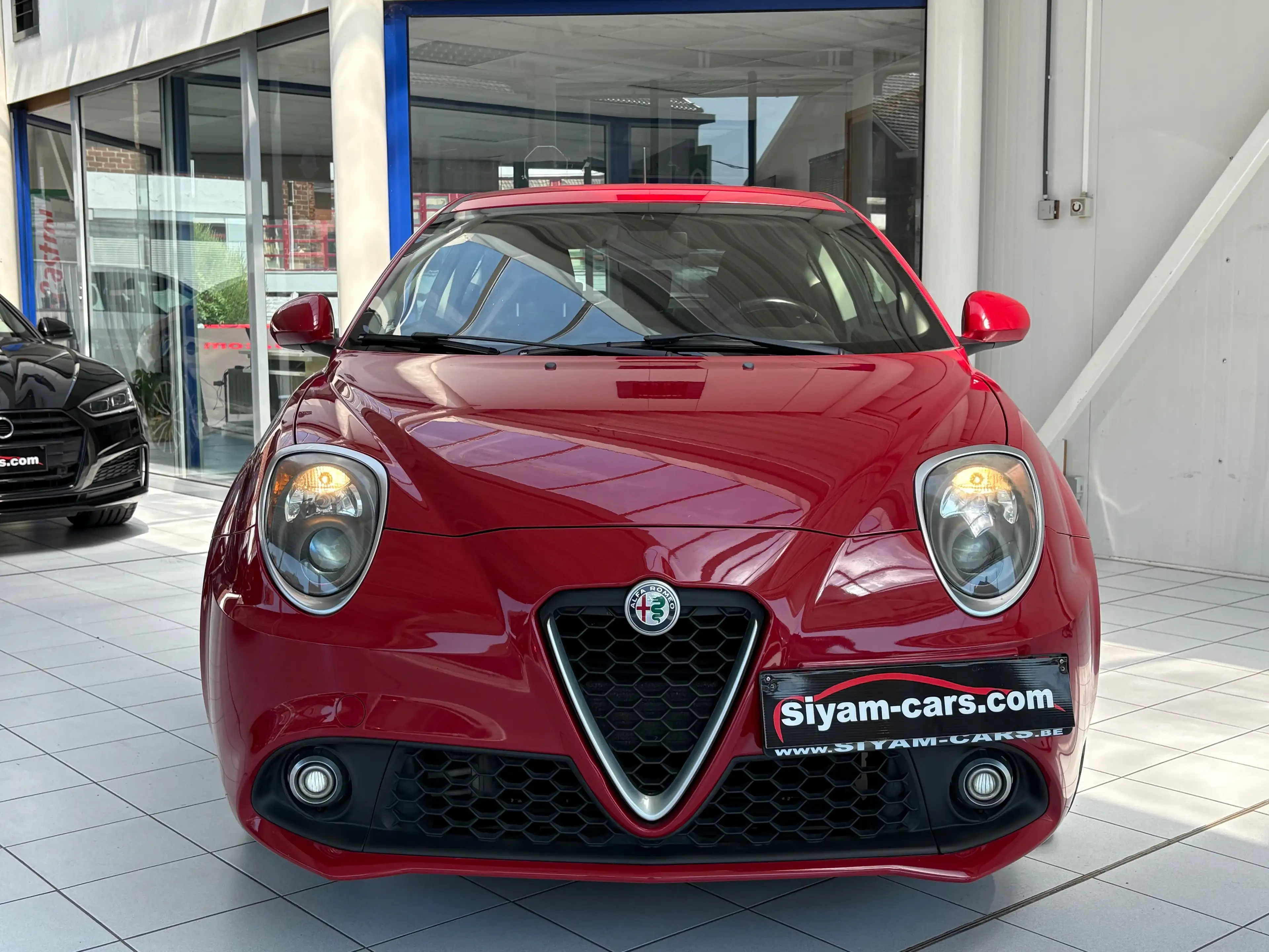 Alfa Romeo MiTo 1.4i * CLIM * JANTES * 1ER PROP * — photo 8