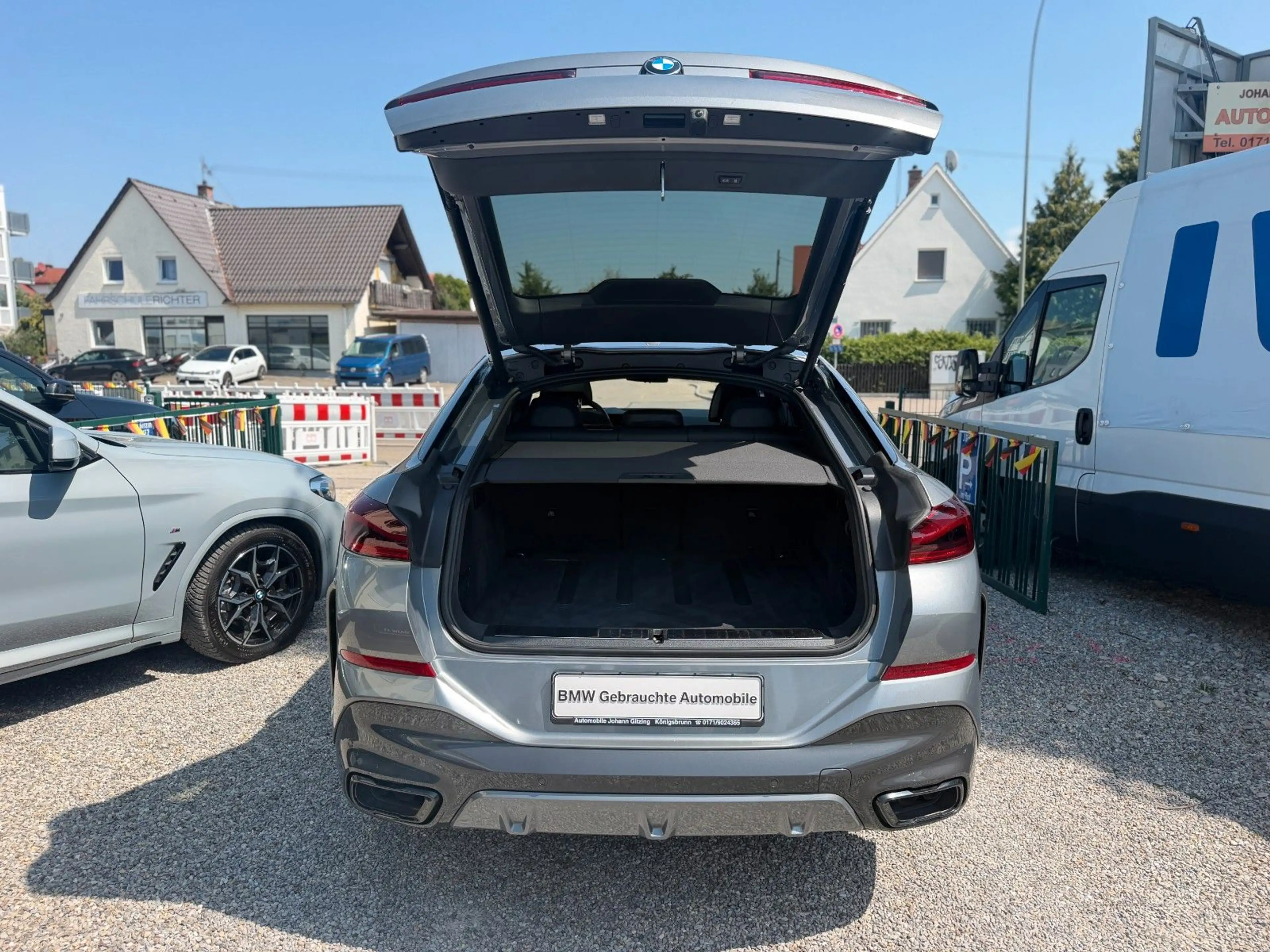 BMW X6 xDrive40i M Sport PRO 22" Soft AHK IconicGlow — photo 14