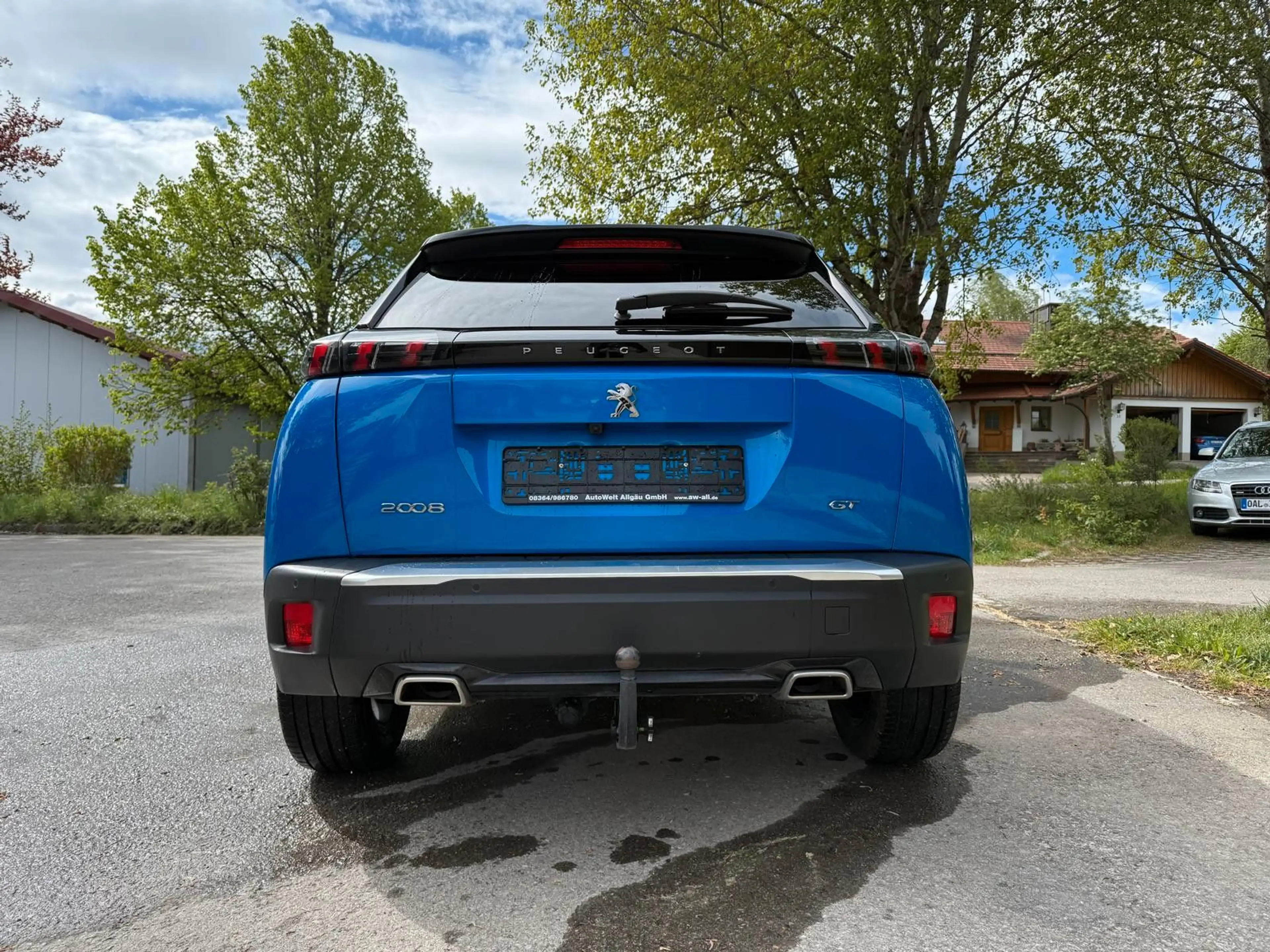 Peugeot 2008 GT Pack / NAVI / AHK / LED / 18" — photo 6