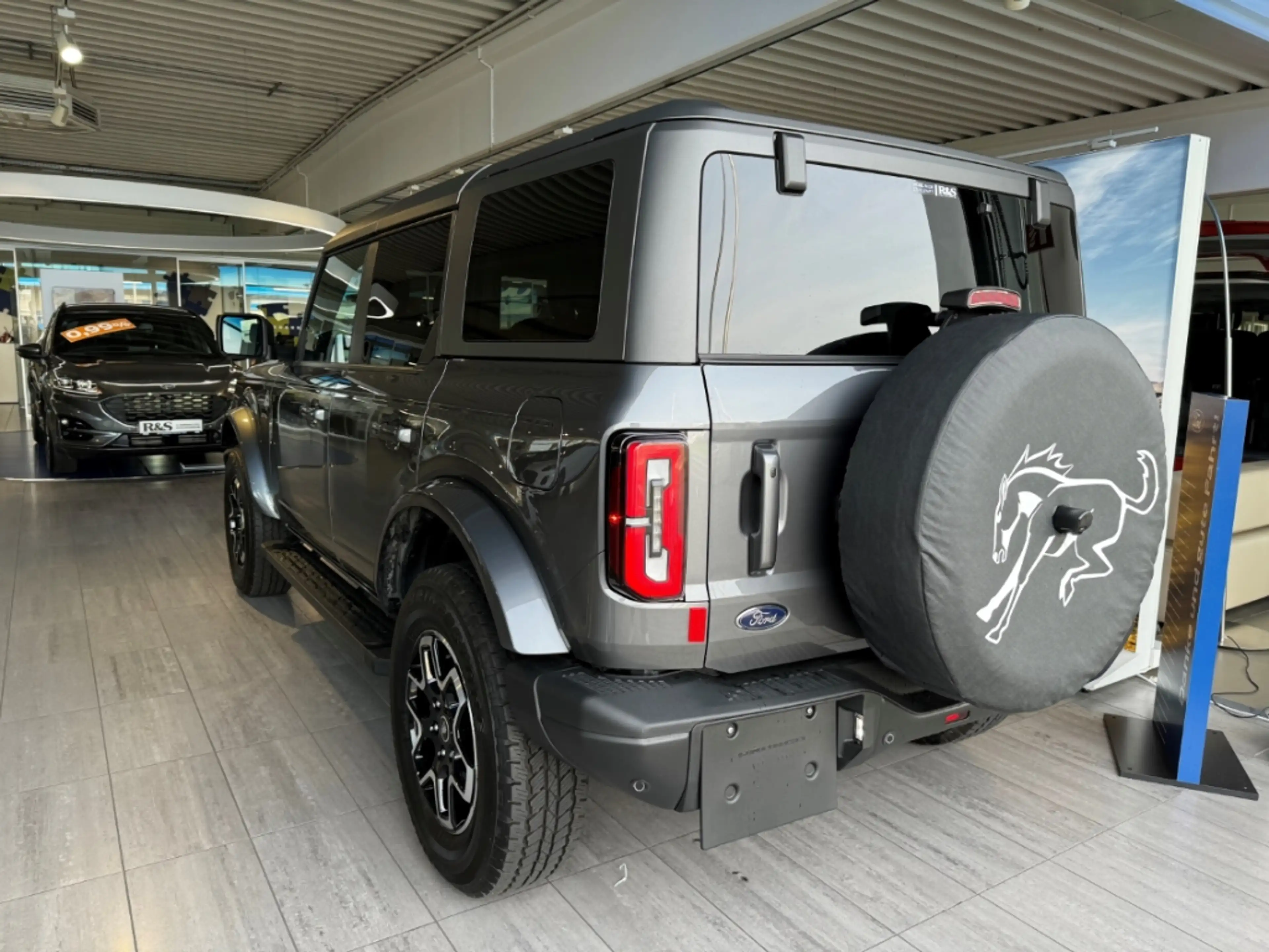 Ford Bronco Outer Banks 4x4 KeyFree+Diff.+360°Kamera+B&O+LED+N — photo 4