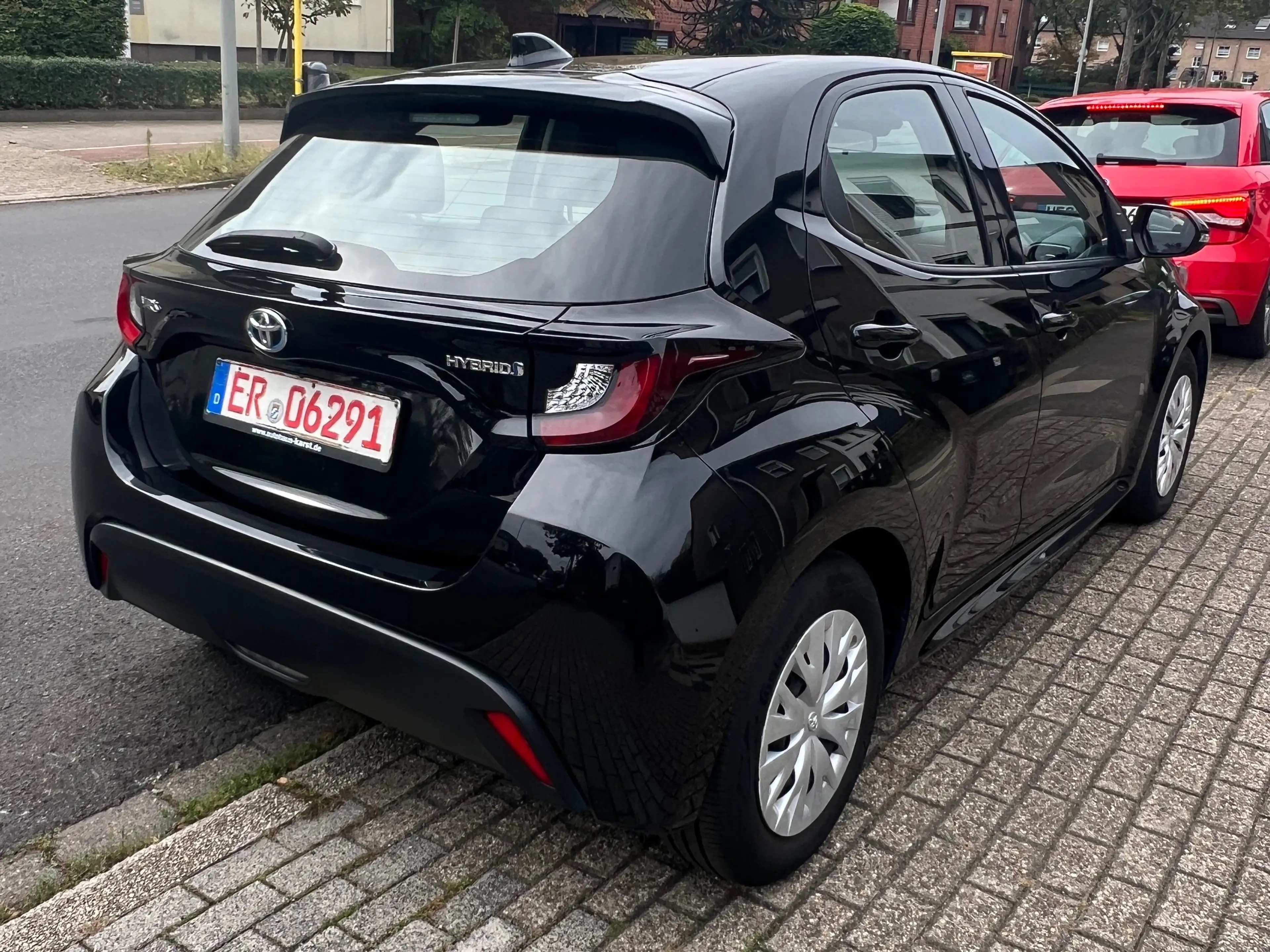 Toyota Yaris Yaris Hybrid 5-Türer Hybrid 1.5 VVT-i Premiere Edition — photo 8