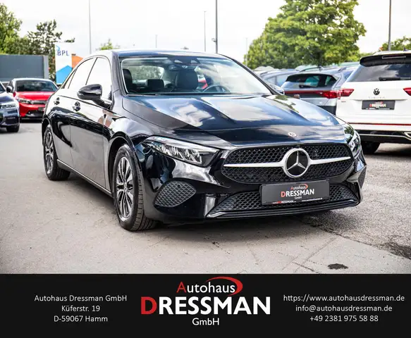 Mercedes-Benz A-Class view 3