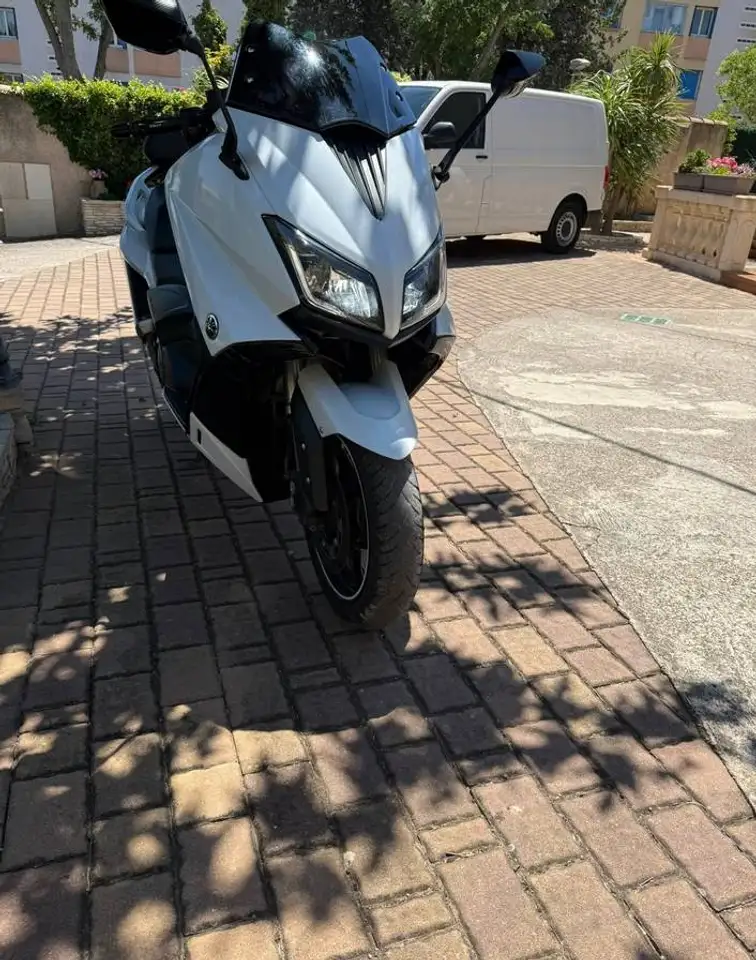 Yamaha Tmax 530