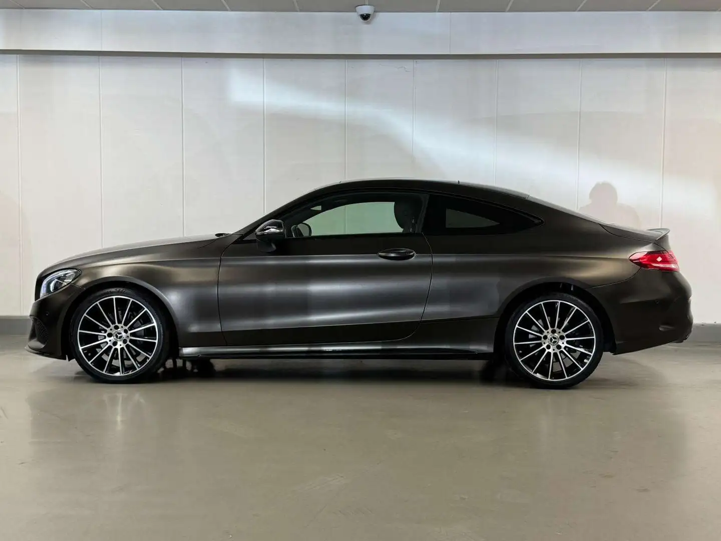Mercedes-Benz C 220 D COUPE PACK AMG LINE TO PANO CAMERA GPS CUIR REG Brun - 2
