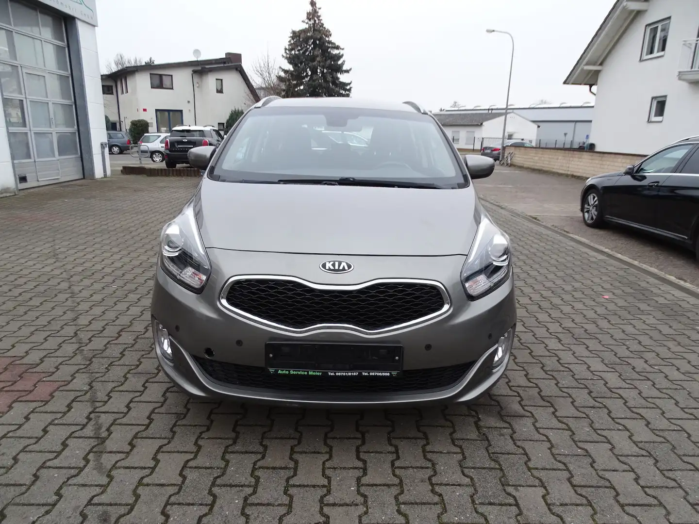 Kia Carens 1,6l Edition 7 Klima, Sitzheizung, AHK, PDC Argent - 2