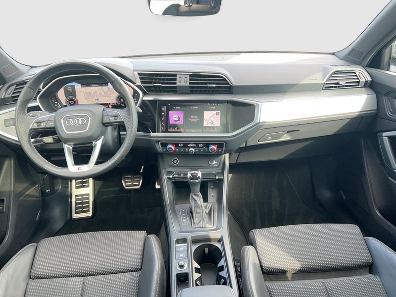 Audi Q3 Sportback S line 40TFSI|QUATTRO|AHK|LED|RFK|PANO — photo 11