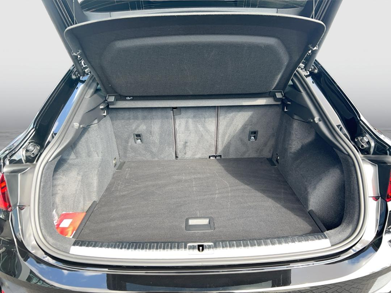 Audi Q3 Sportback S line 40TFSI|QUATTRO|AHK|LED|RFK|PANO — photo 13