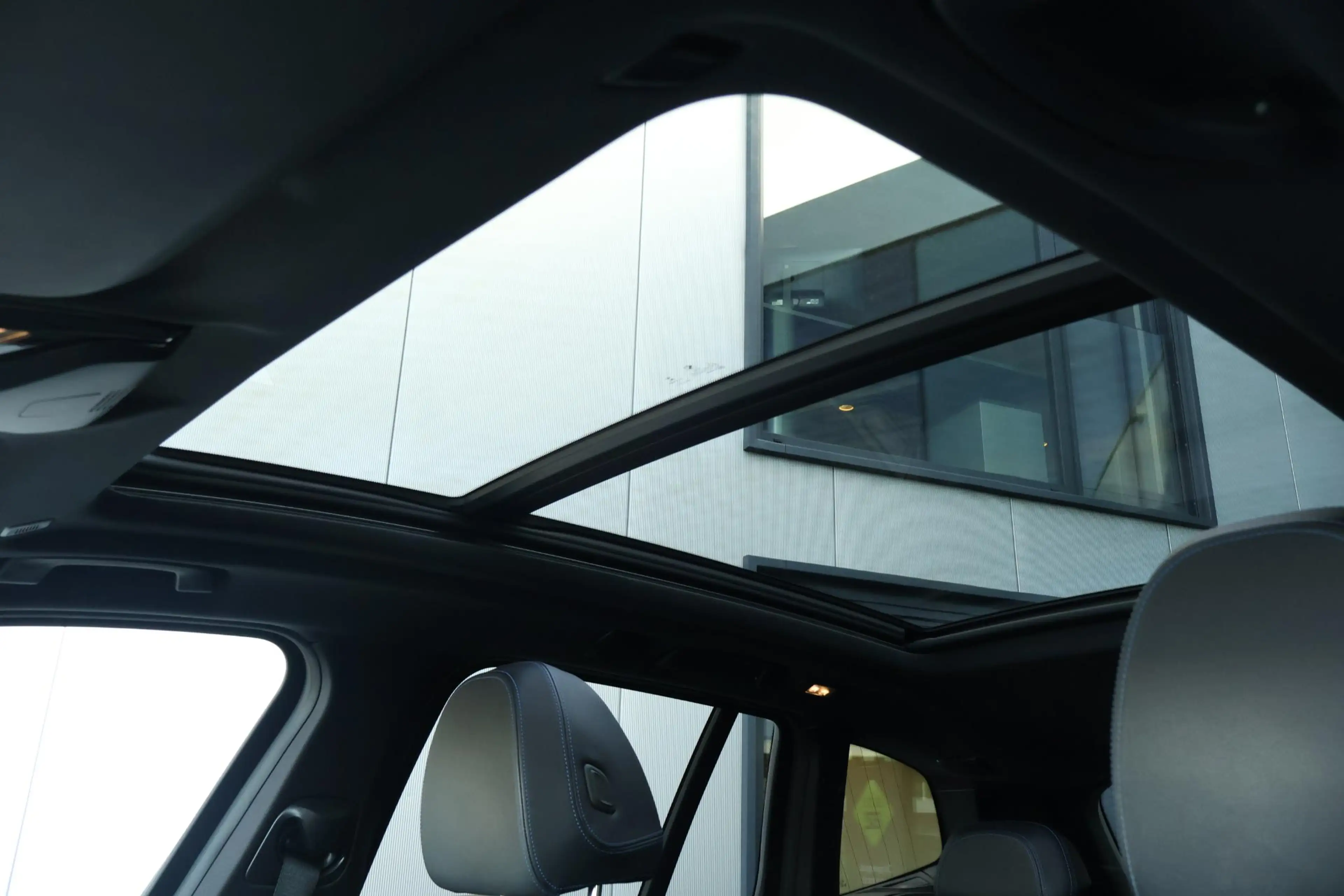 BMW iX3 High Executive 80 kWh / Head-up / Harman & Kardon — photo 15