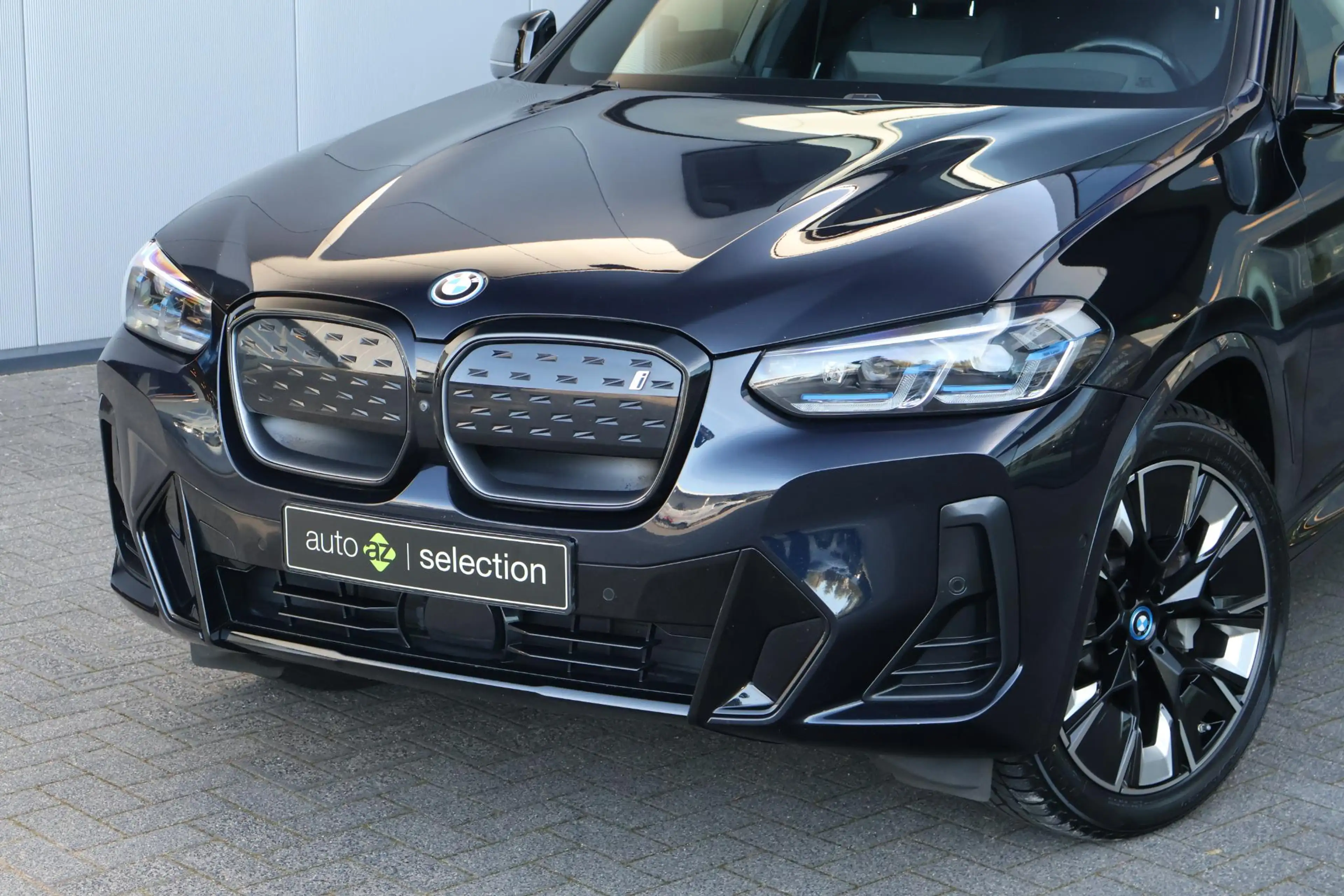 BMW iX3 High Executive 80 kWh / Head-up / Harman & Kardon — photo 3