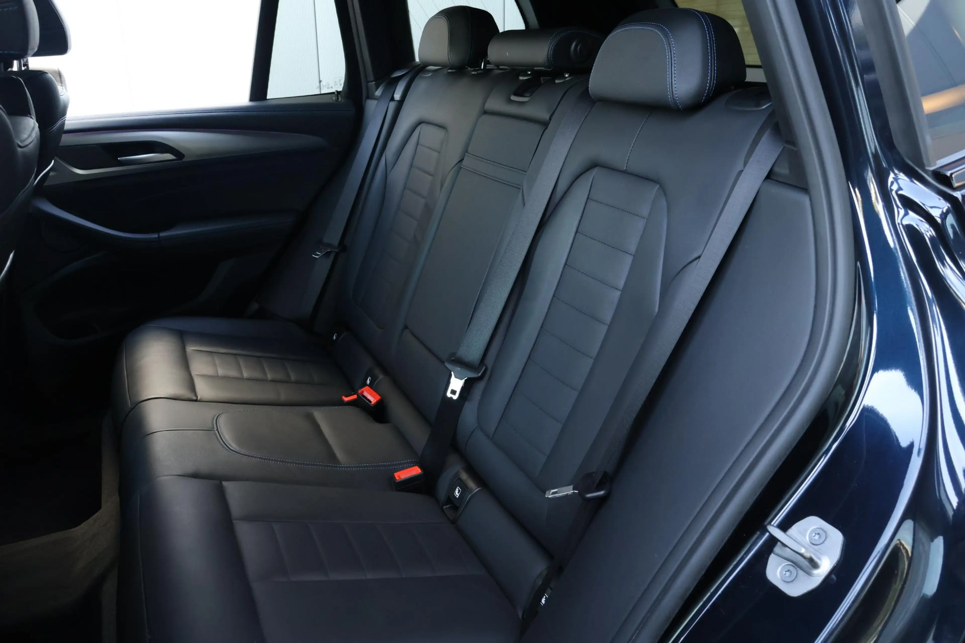 BMW iX3 High Executive 80 kWh / Head-up / Harman & Kardon — photo 14
