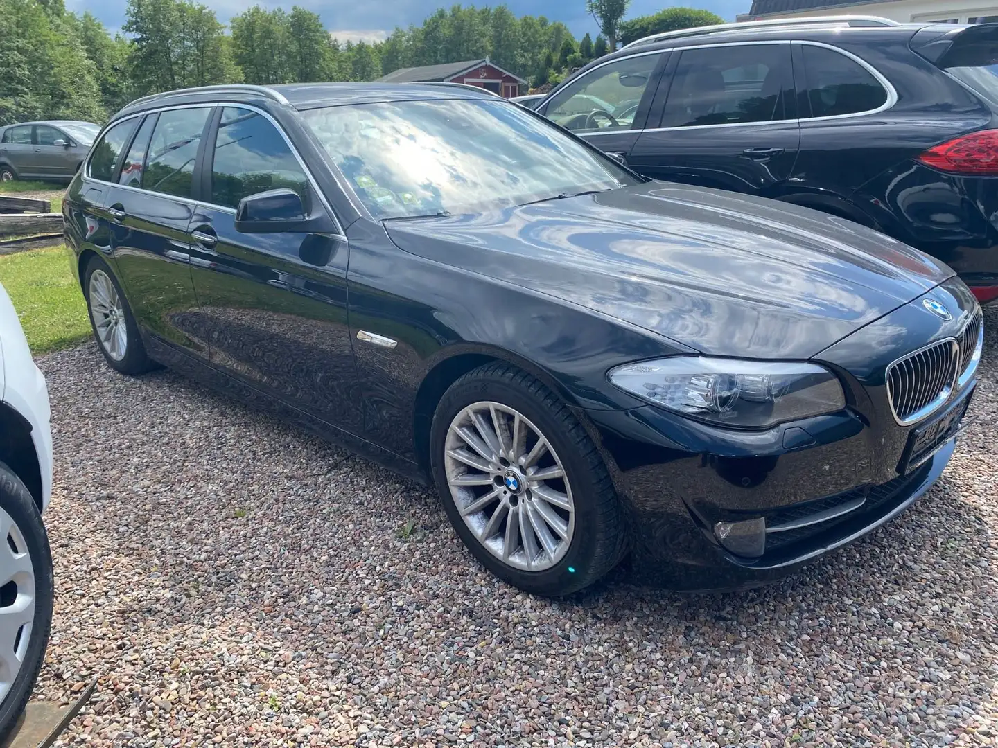 BMW 523 Touring  Leder+Xenon+Panorama+AHK+HUD Nero - 1