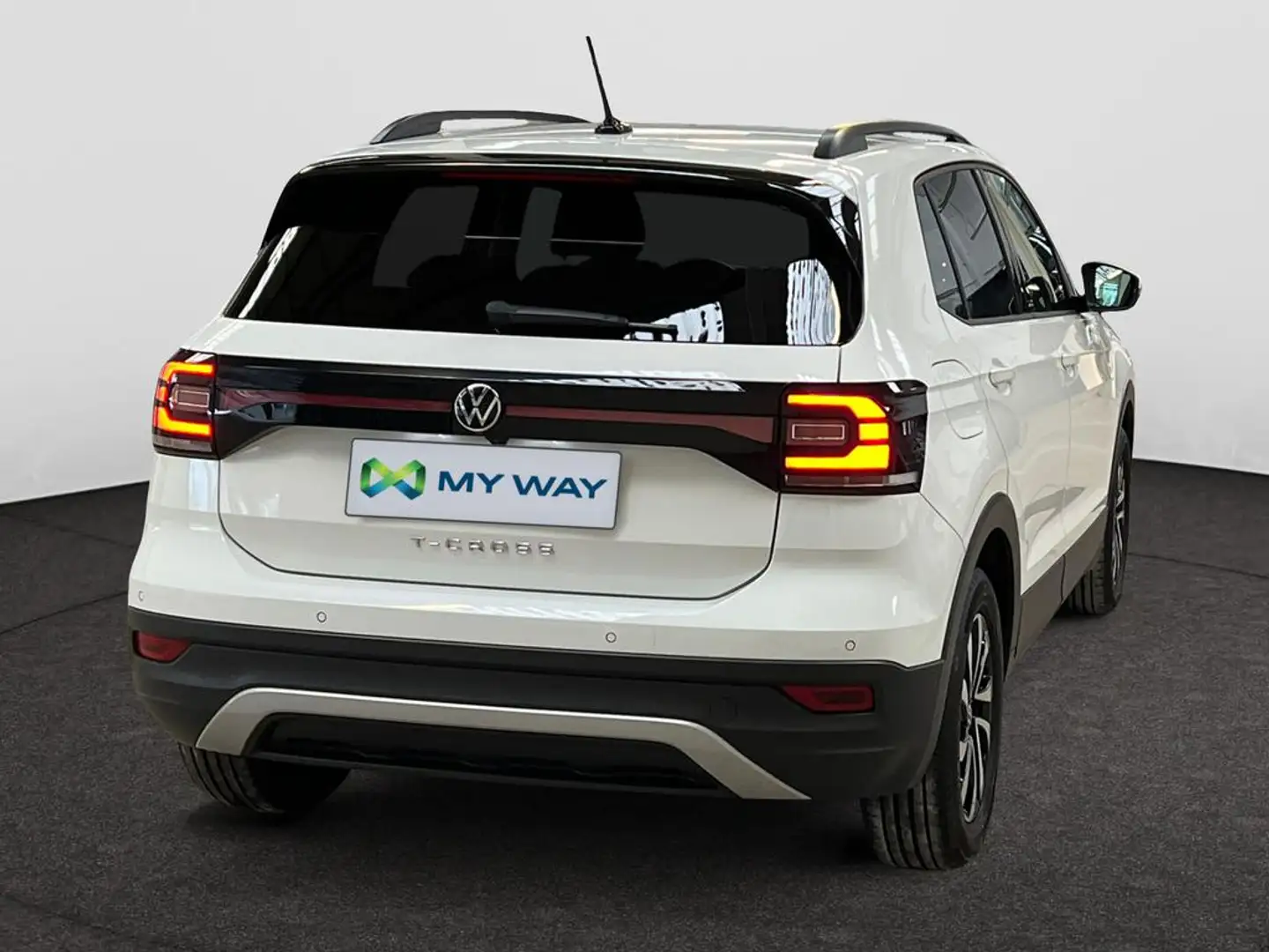 Volkswagen T-Cross T-Cross ACTIVE 1.0 TSI 81 kW (110 ch) 7 vitesses DSG Blanc - 2