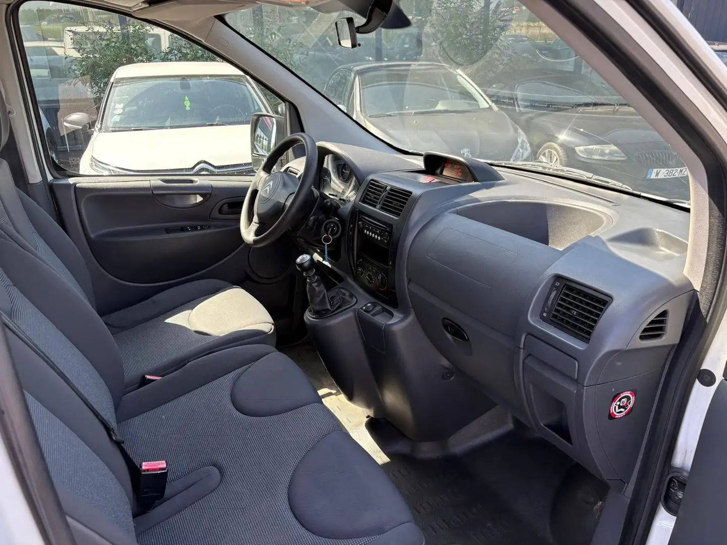 Peugeot Expert Tepee 2.0 HDI 140ch FAP Premium Court 9pl - 2